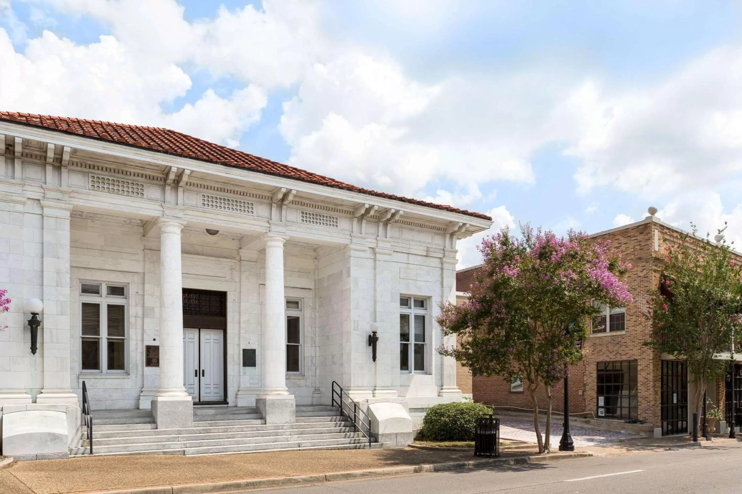 Off site in Super 8 by Wyndham Hattiesburg South