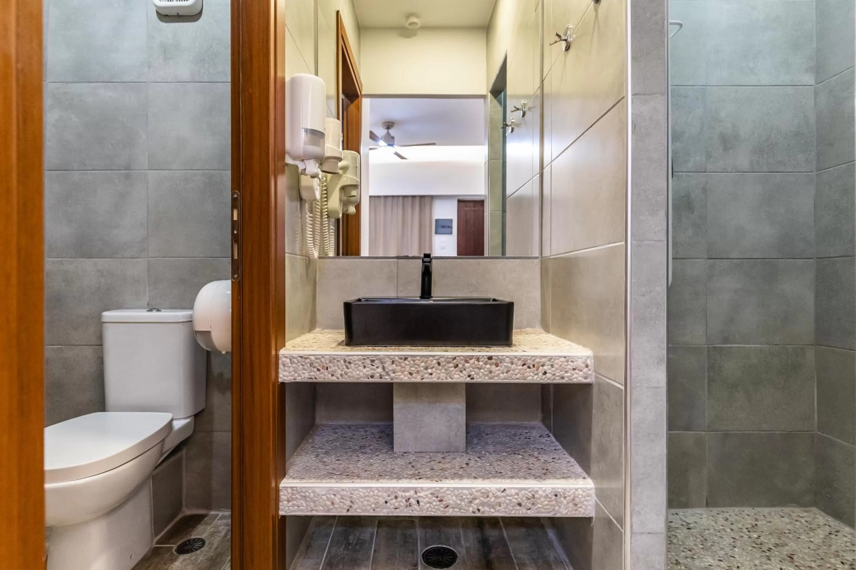 Bathroom in Rigas Hotel Skopelos