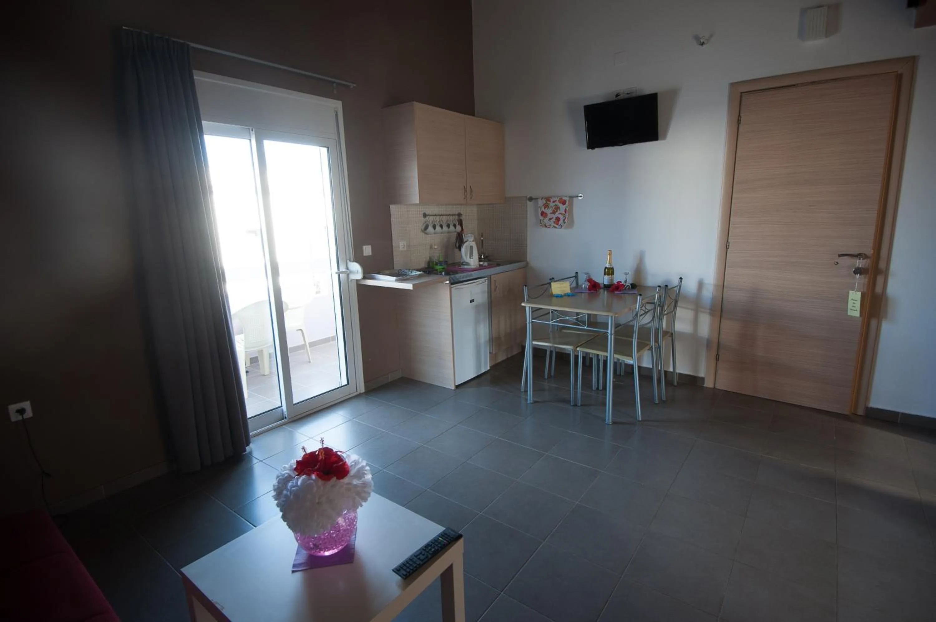 Kitchen or kitchenette in Elounda Sunrise Apartments
