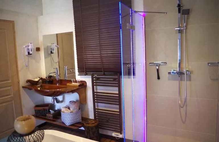 Bathroom in B&B Val D'azur