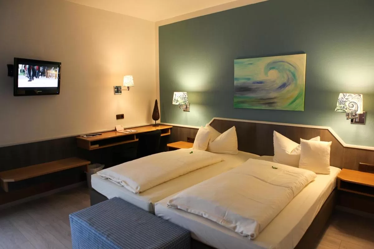 Bed in Flair Hotel zum Storchen