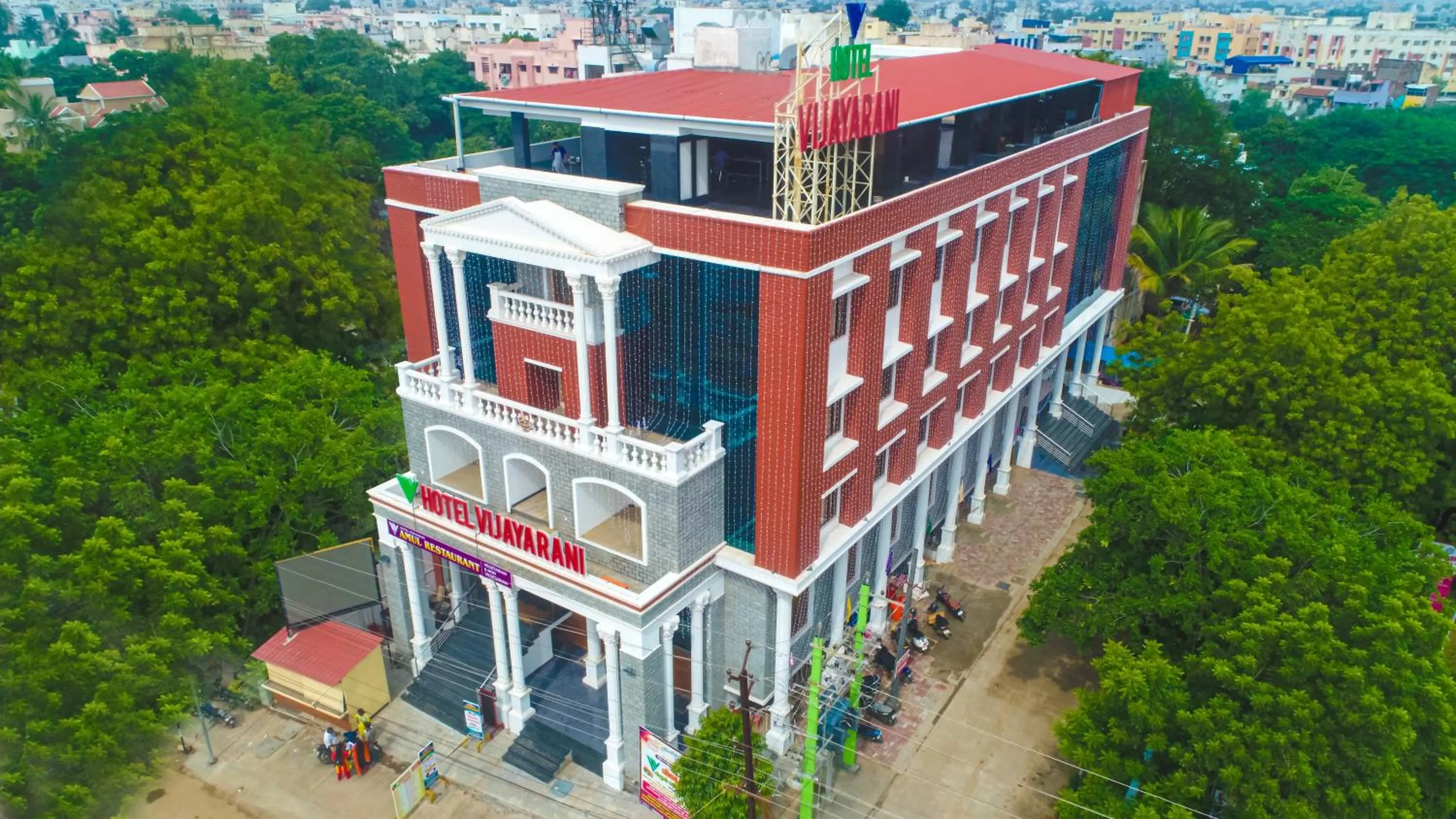 Property building in HOTEL VIJAYARANI