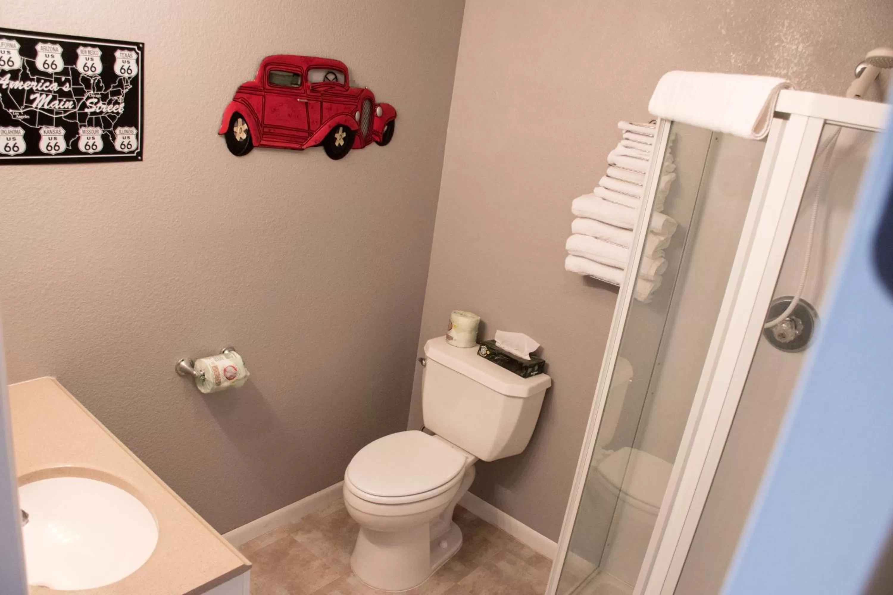 Shower in Historic Route 66 Motel