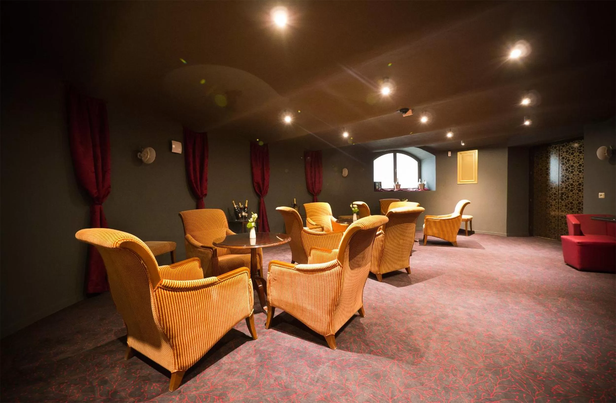 Lounge or bar in Grandhotel Ambassador Národní Dům