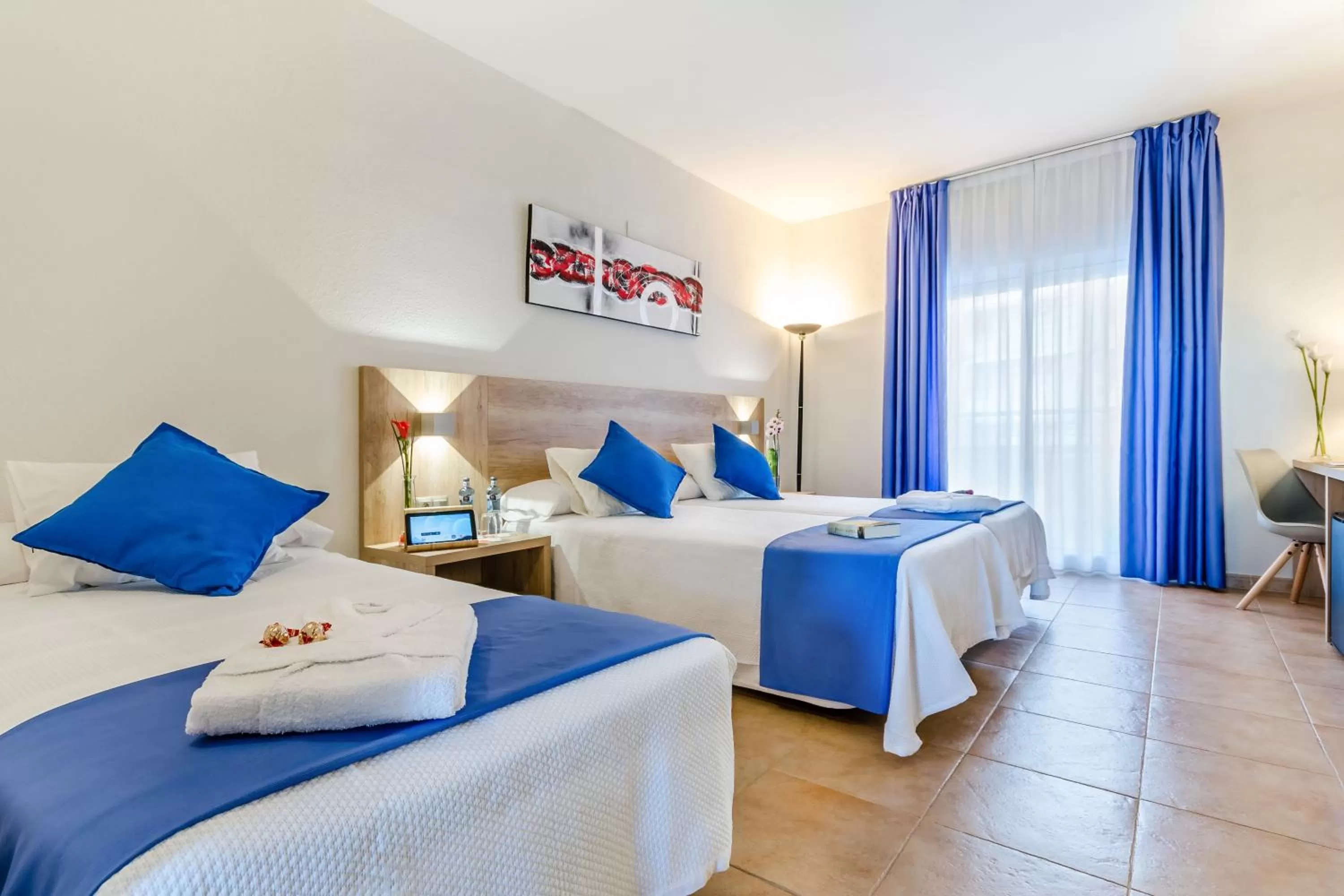 Photo of the whole room, Bed in Hotel Gran Playa