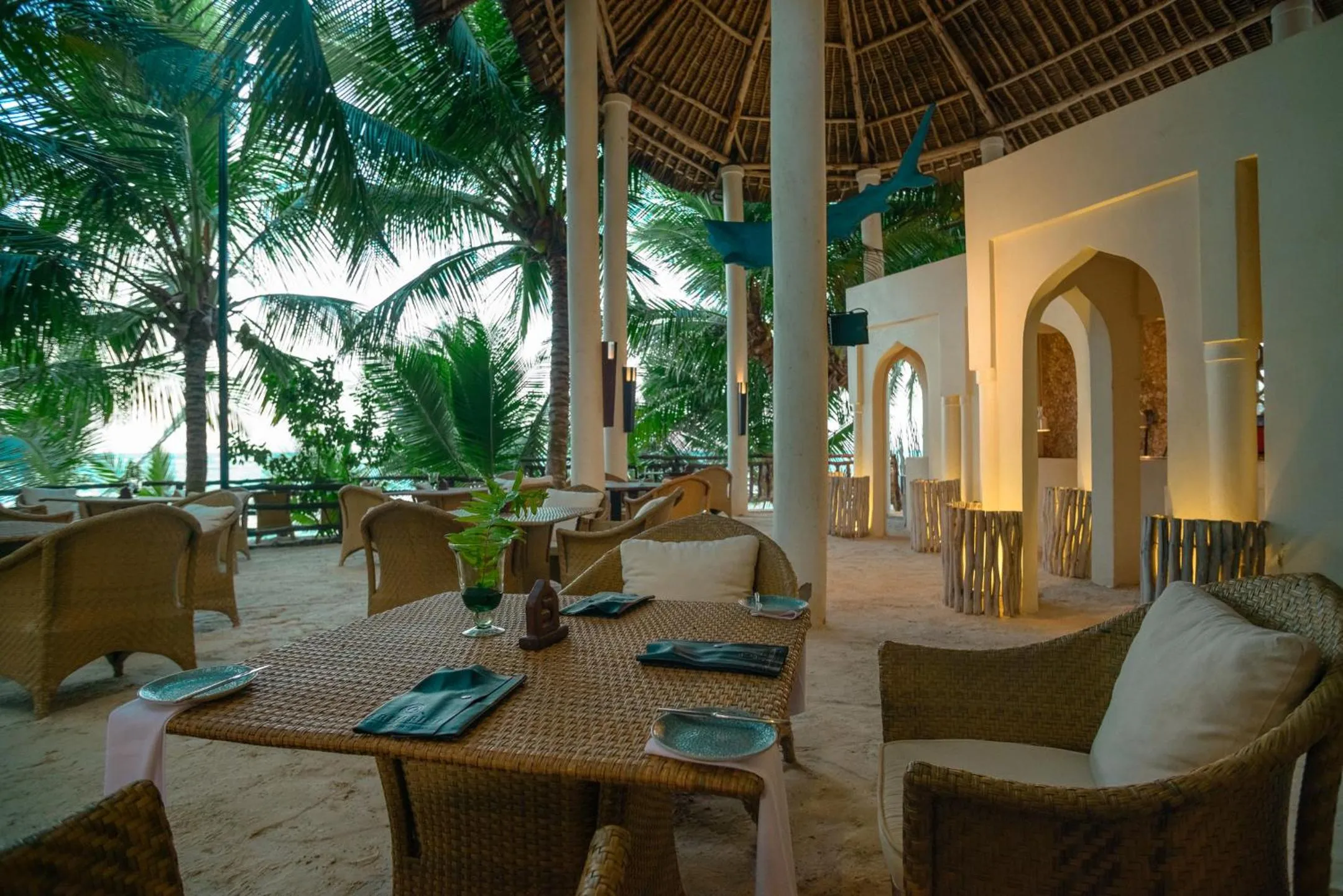 Restaurant/places to eat in Swahili Beach