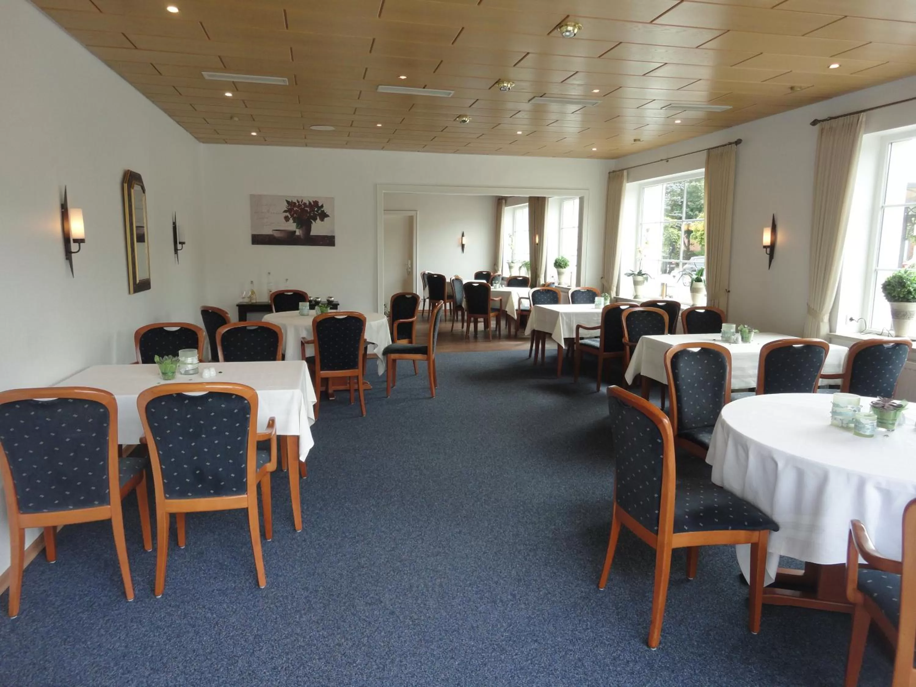 Dining area in Hotel Goos