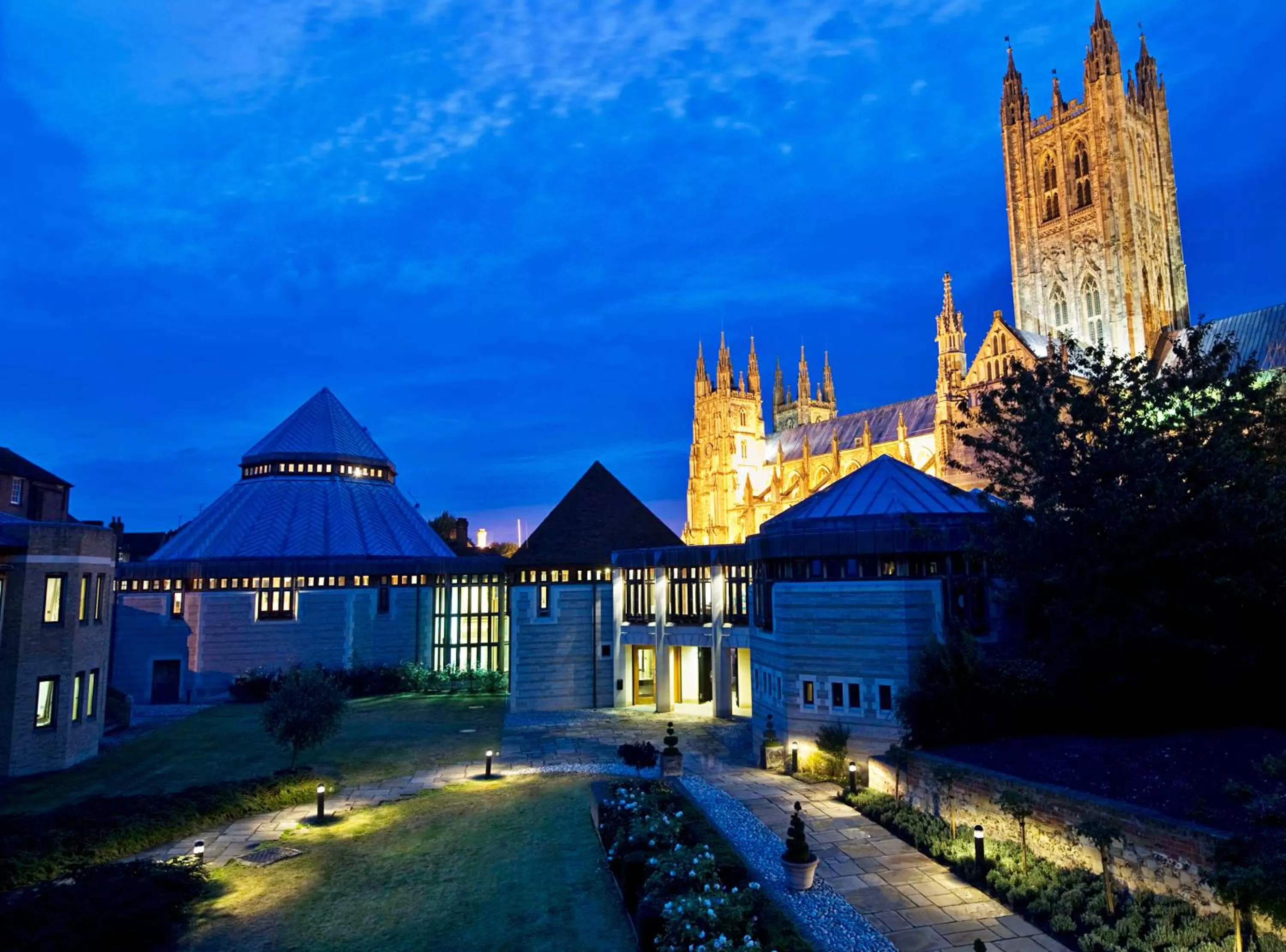 Facade/entrance in Canterbury Cathedral Lodge