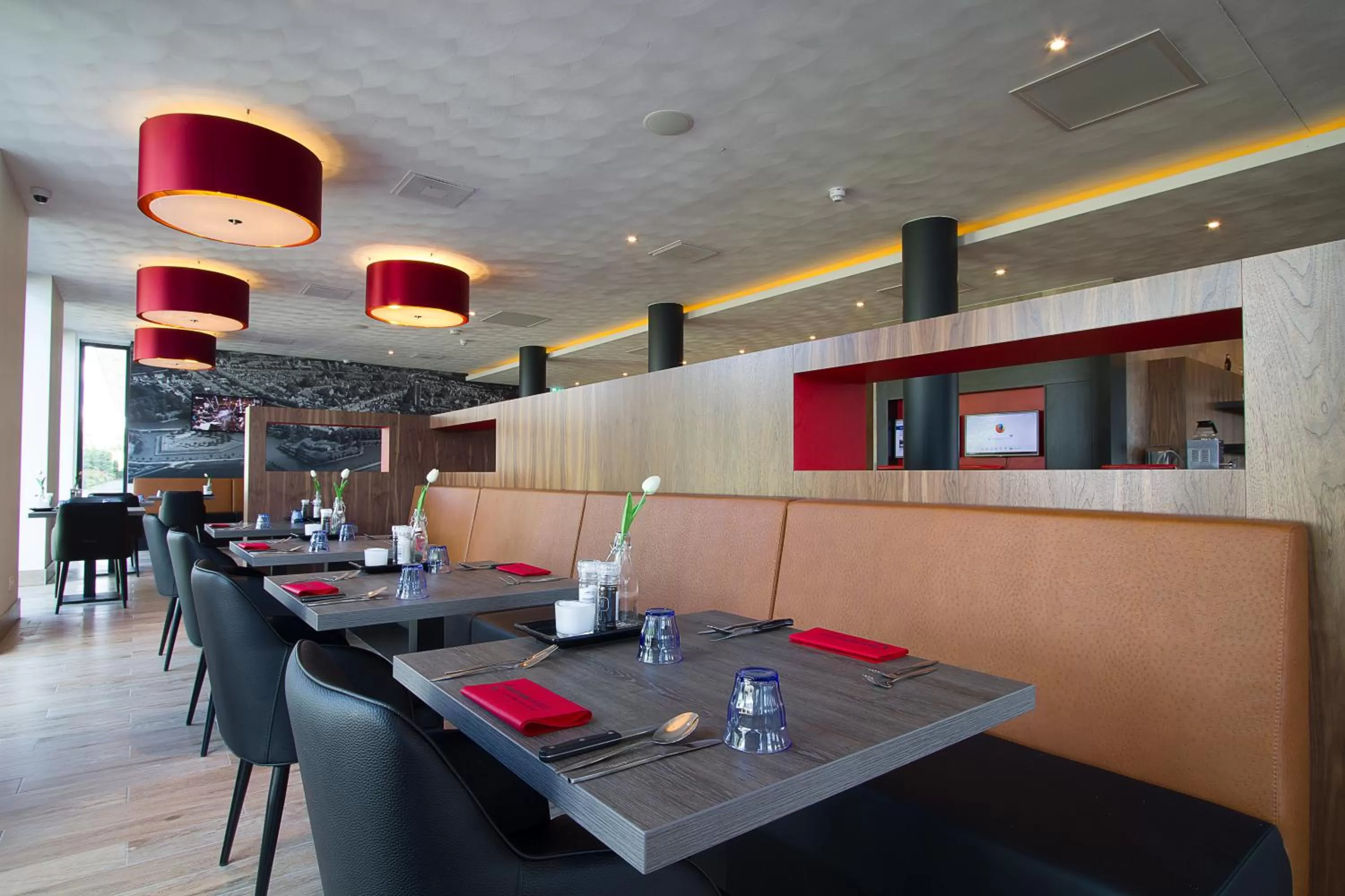 Restaurant/places to eat in Bastion Hotel Brielle - Europoort