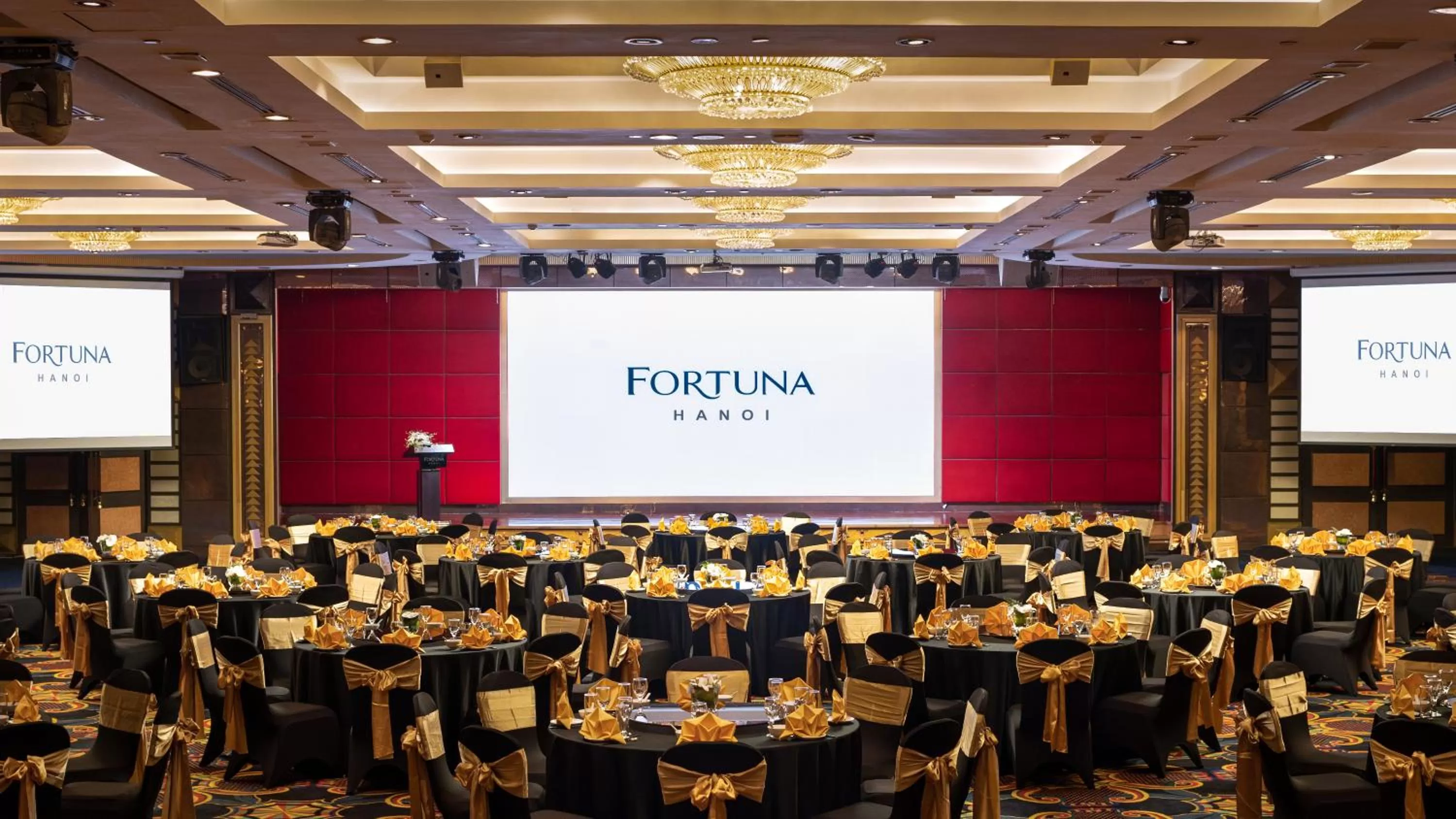 Bathroom in Fortuna Hotel Hanoi