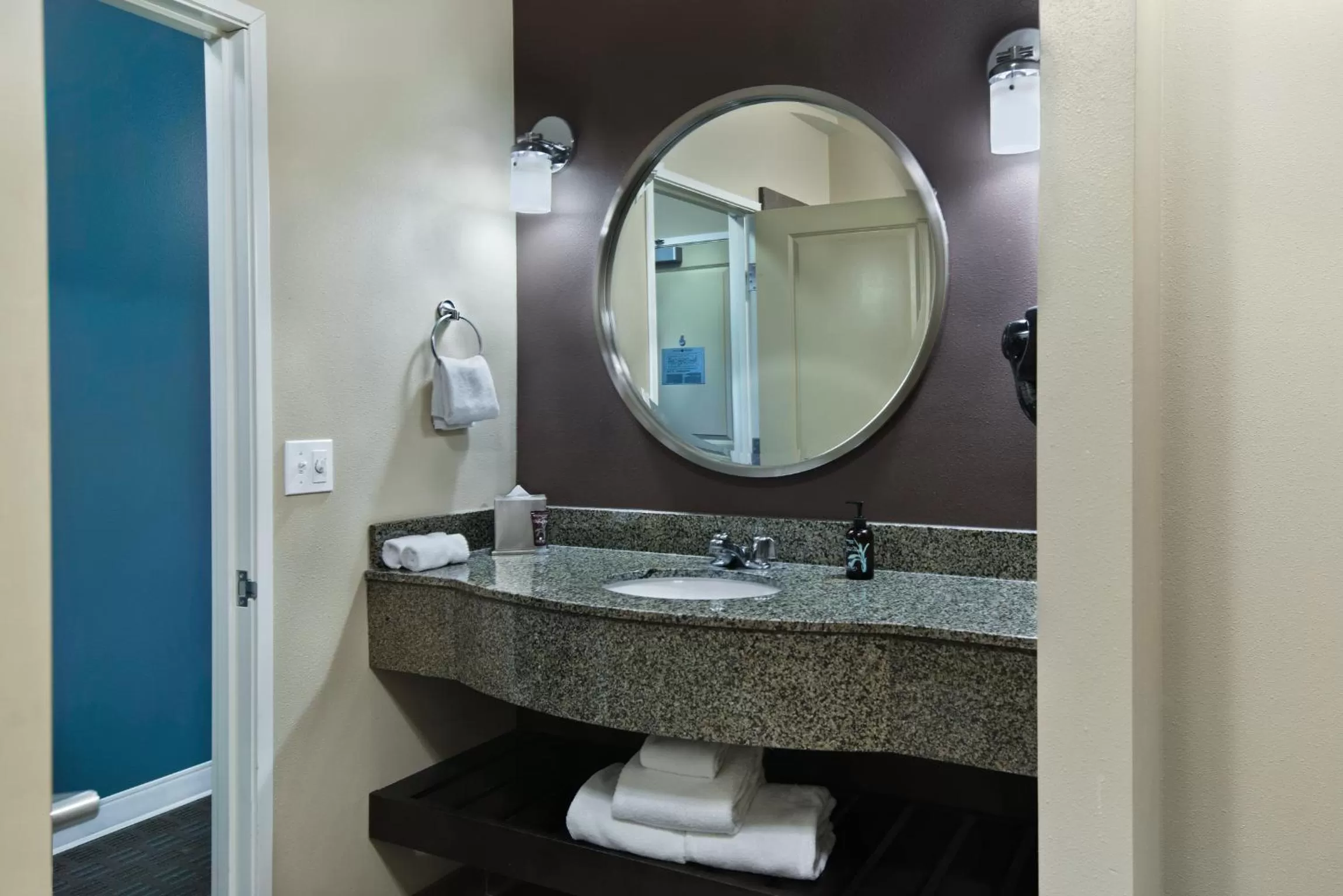 Bathroom in Oxford Suites Silverdale