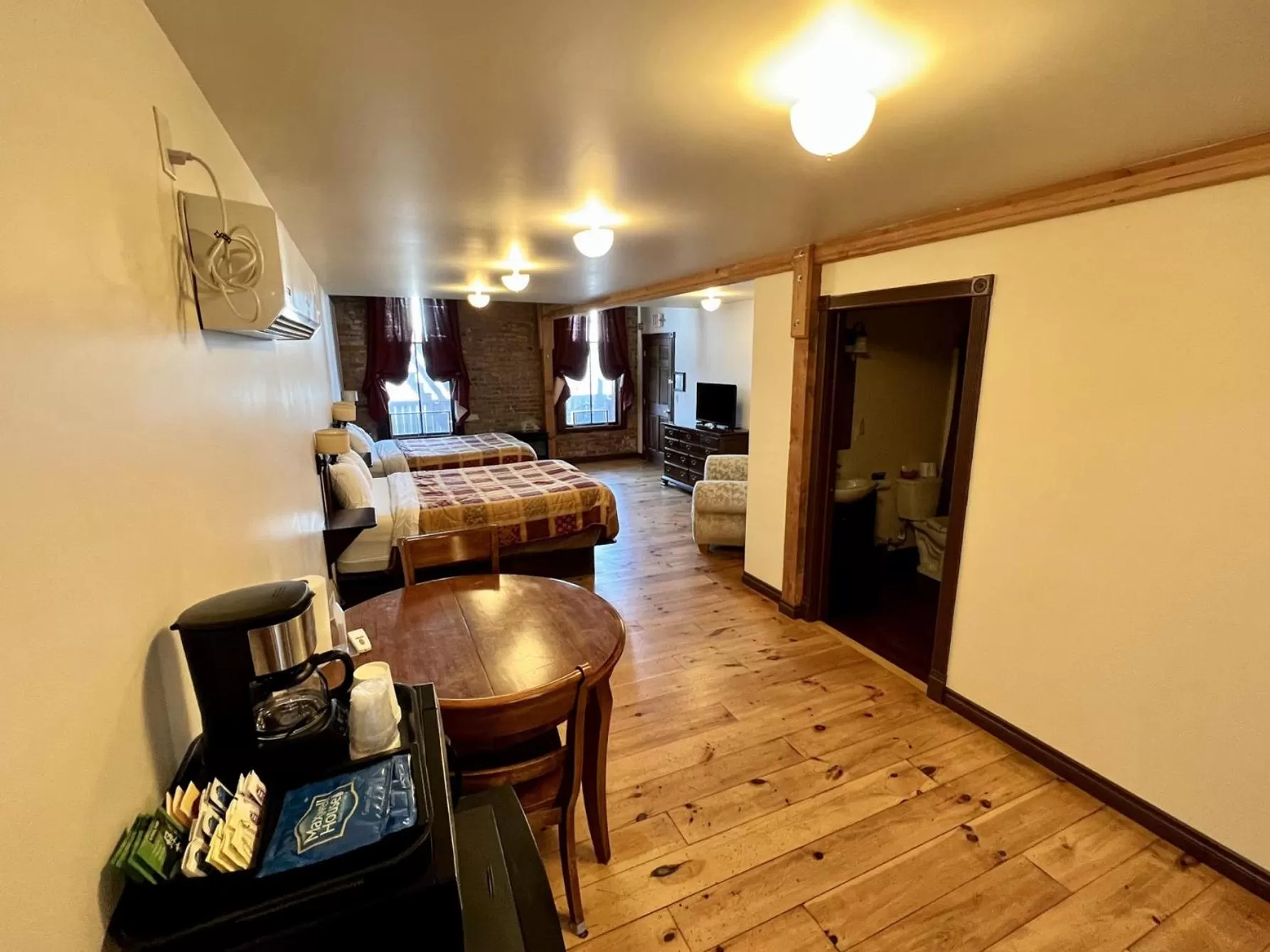 Seating Area in The Monarch Hotel