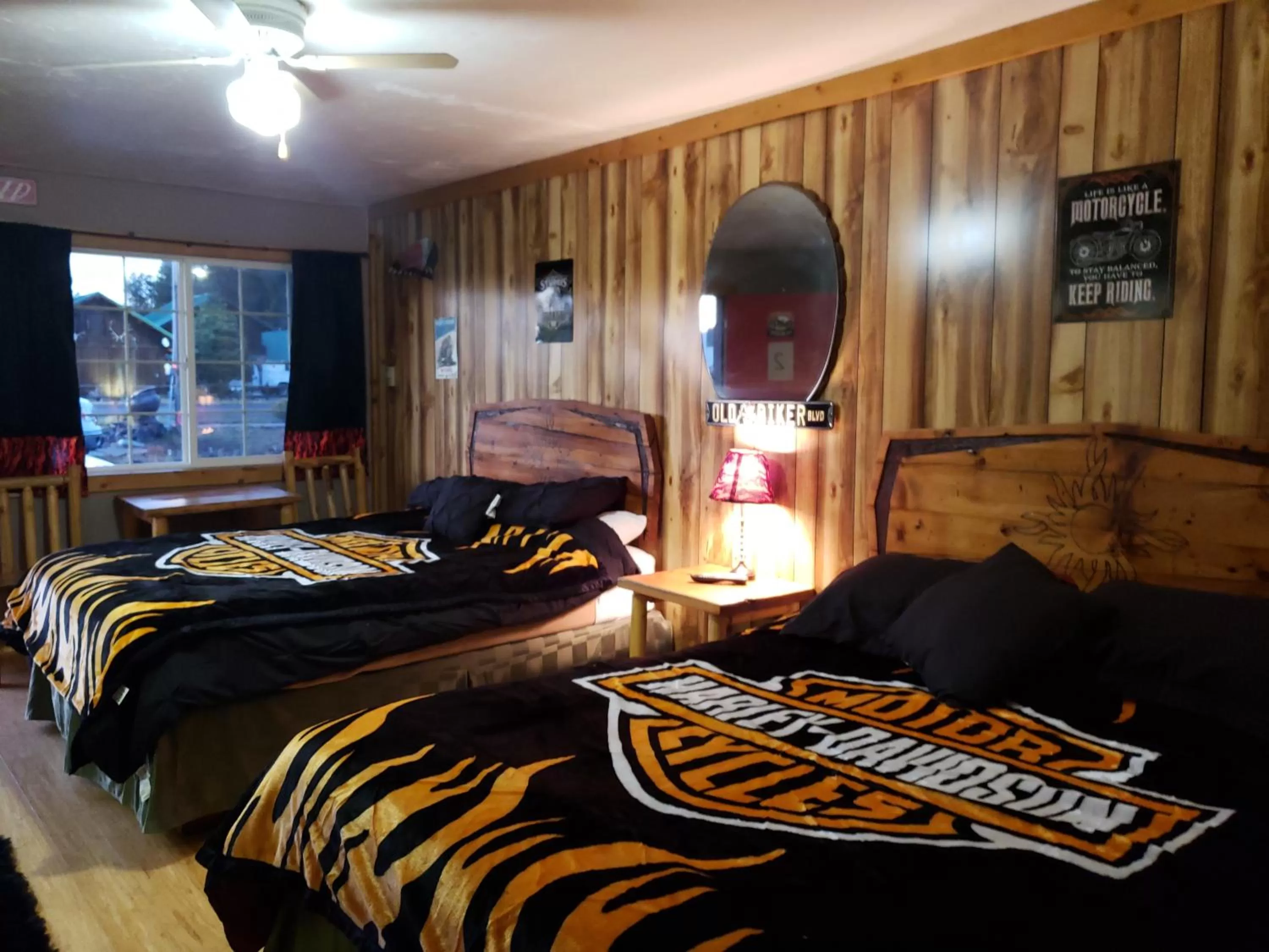 Bed in CRESCENT MOON MOTEL