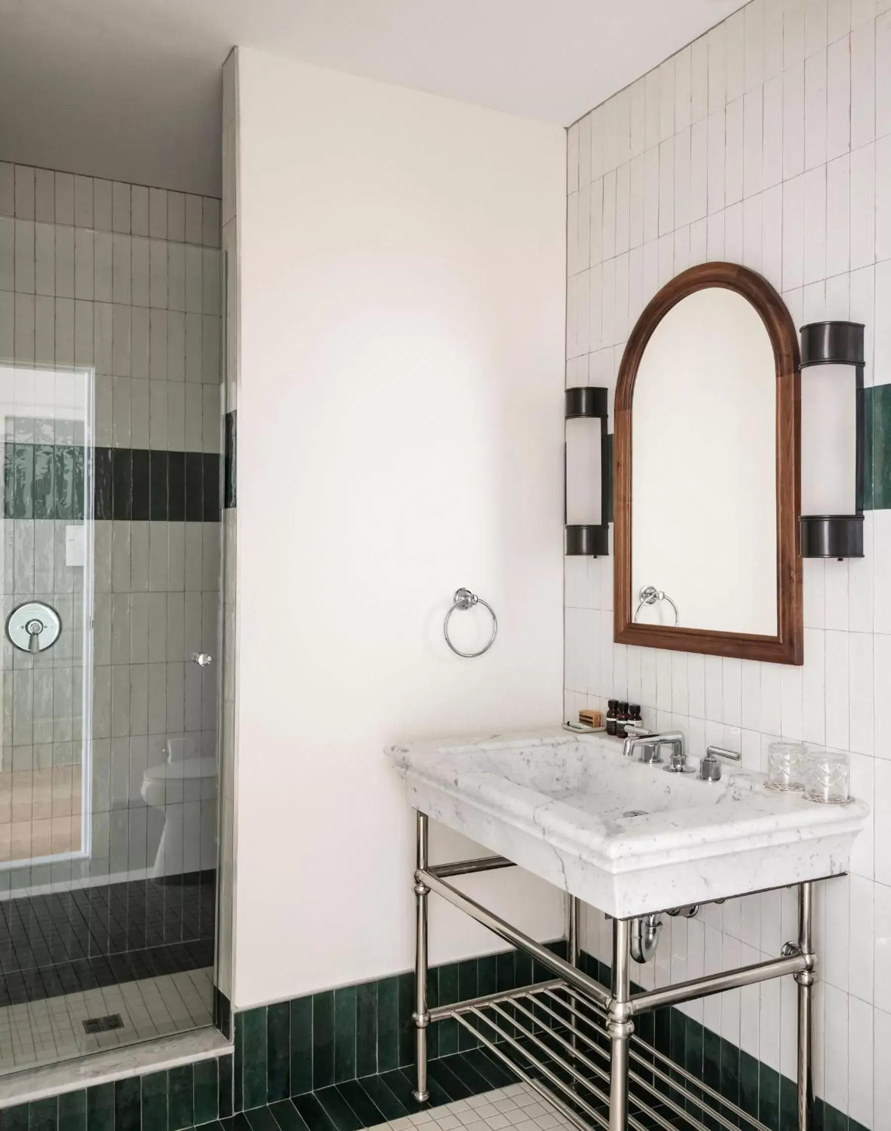 Deluxe King Room in The Quoin Hotel Deluxe King Room in The Quoin Hotel