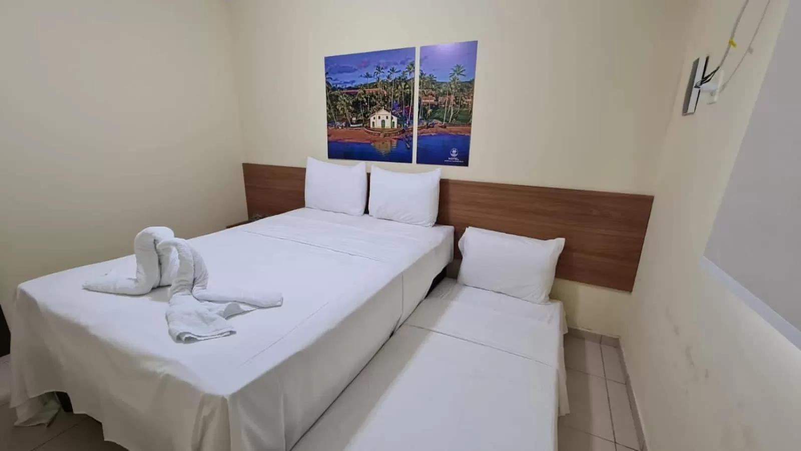 Bed in Arena Carneiros Hotel by AFT