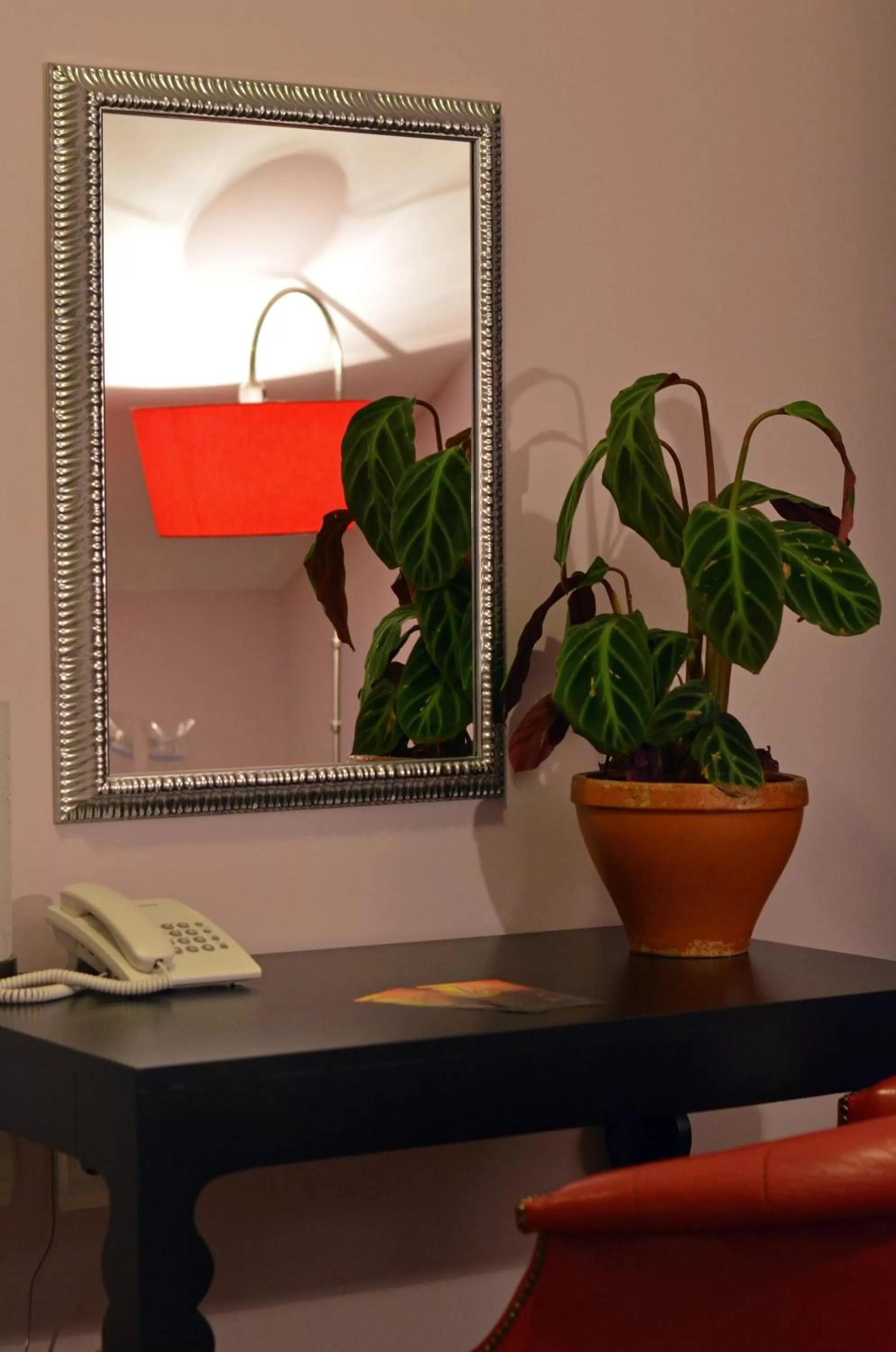 Decorative detail in Art Garni Hotel