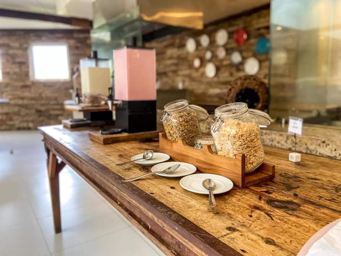 Food and drinks in Búzios Beach Resort by WAM Experience