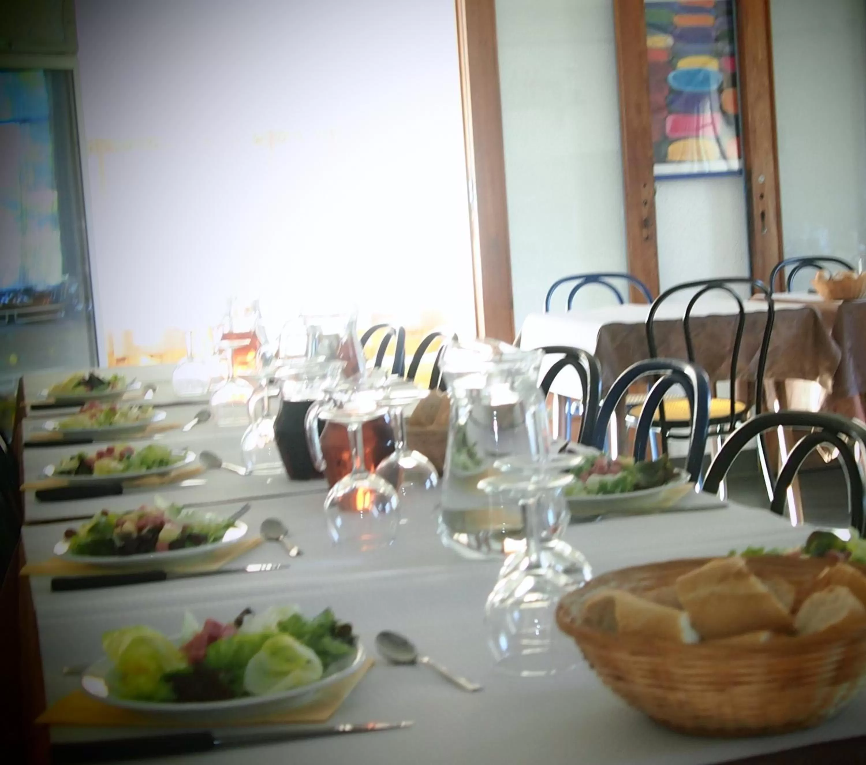 Restaurant/places to eat in Hôtel restaurant et pension soirée étape Bel Air