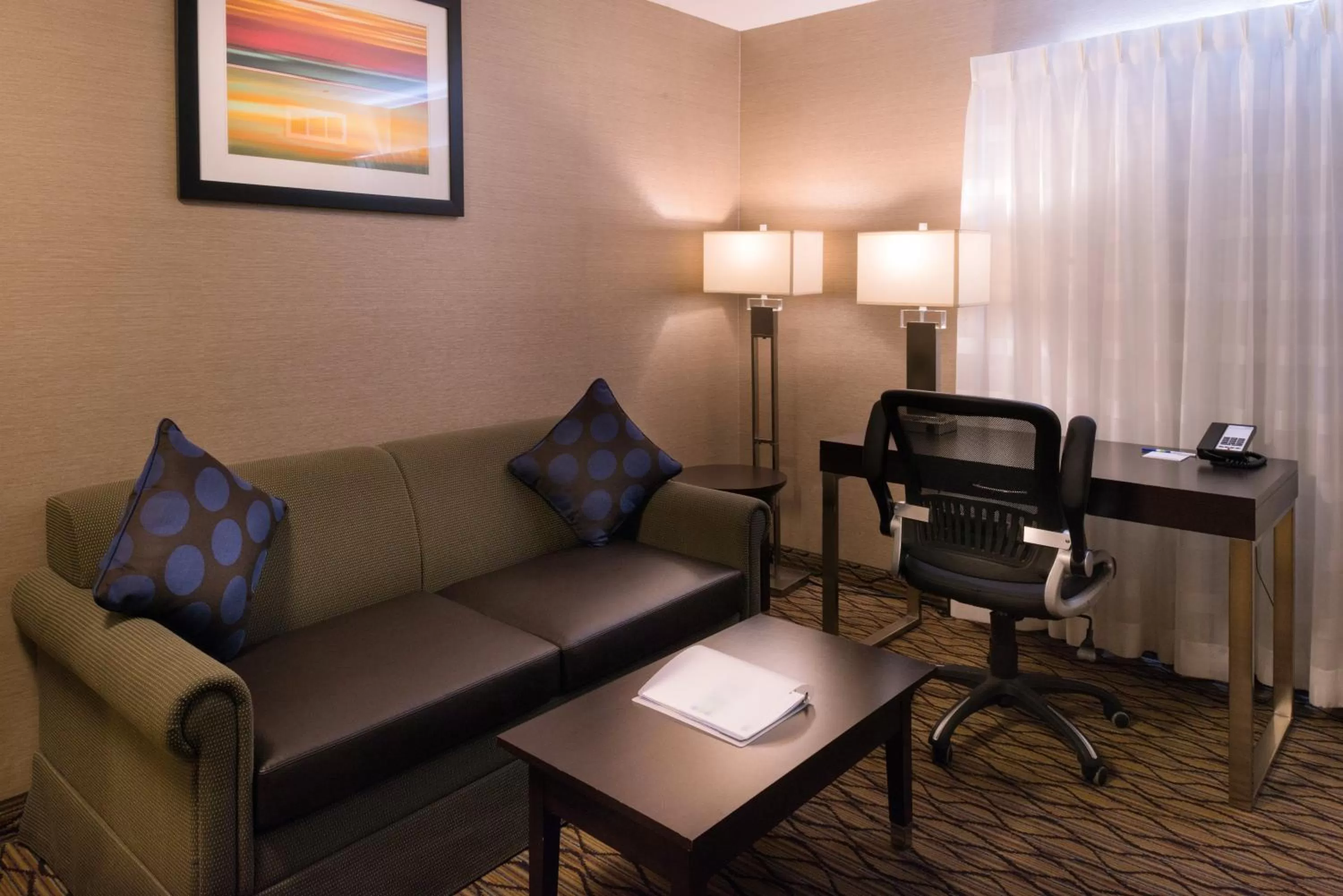 Photo of the whole room in Holiday Inn Express & Suites Pasadena - Los Angeles by IHG