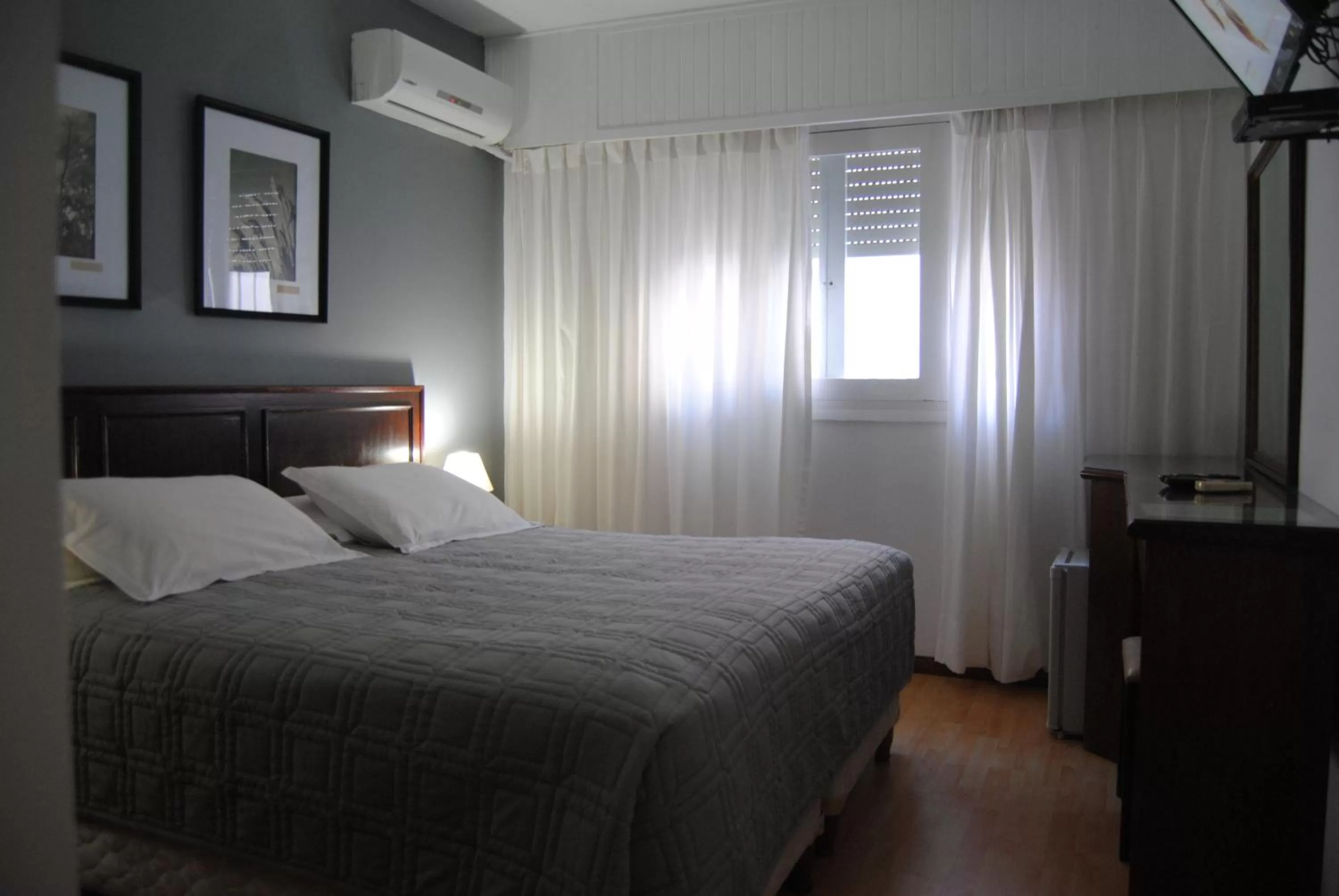 Photo of the whole room, Bed in Hotel 24