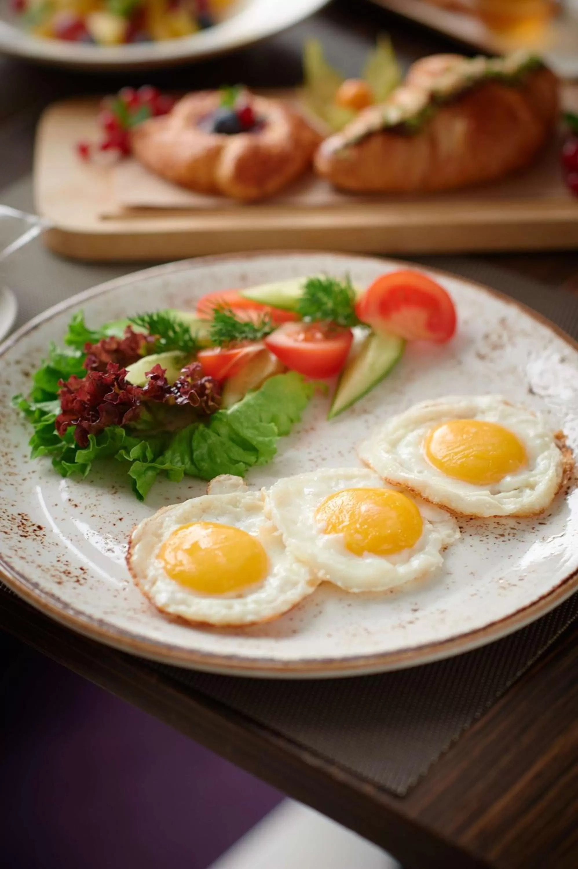 Restaurant/places to eat in Park Inn by Radisson Hotel Astana