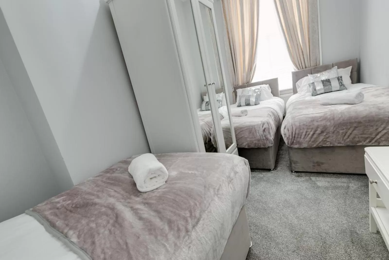 Bed in RST Rodney Street