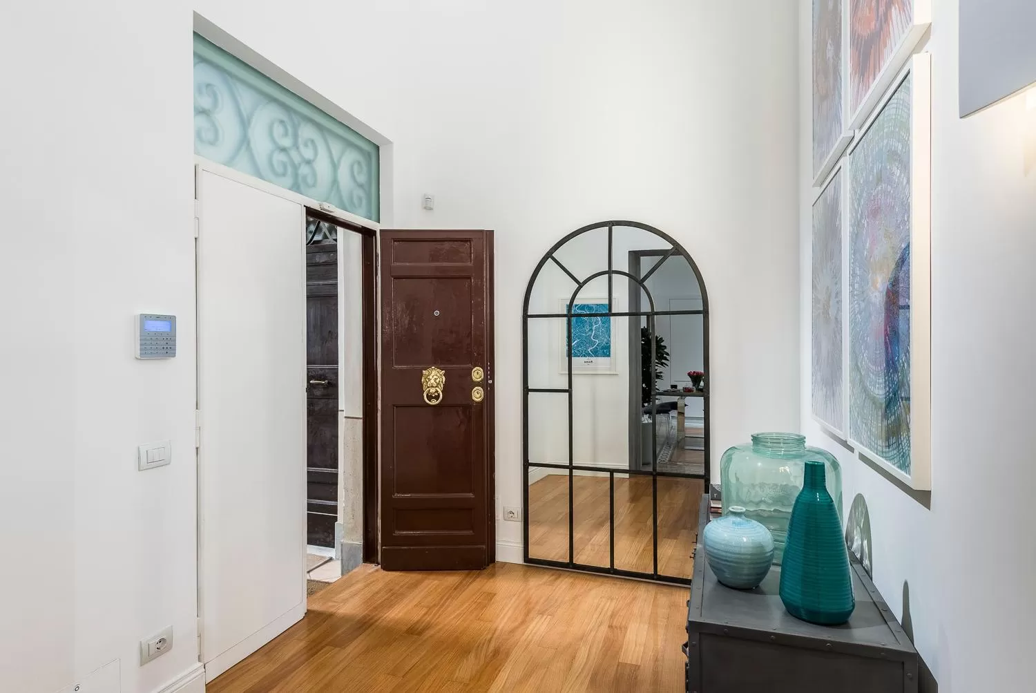 Facade/entrance, Bed in Argentina Residenza Style Hotel