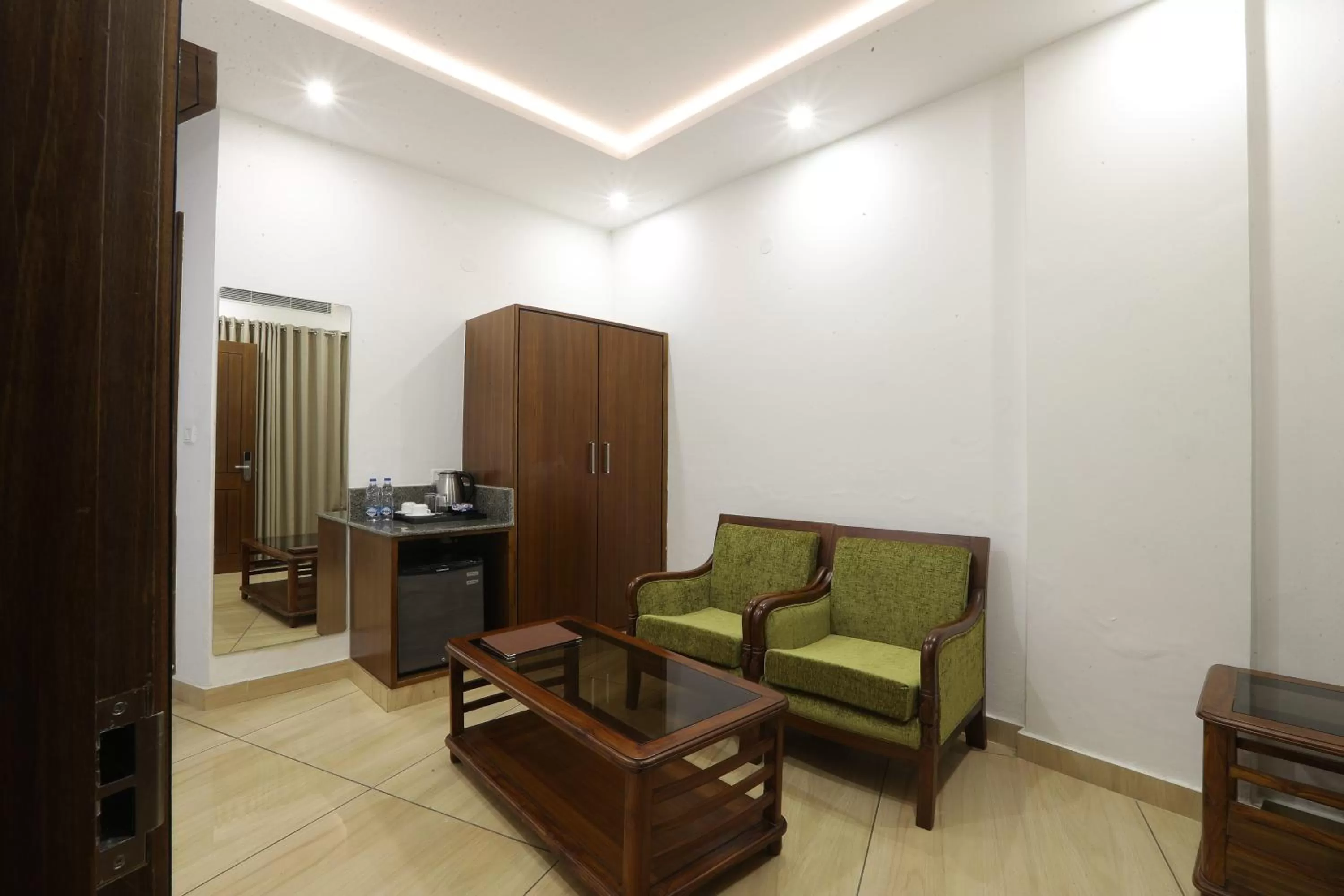 Coffee/tea facilities in Grand Hotel Nawanshahr