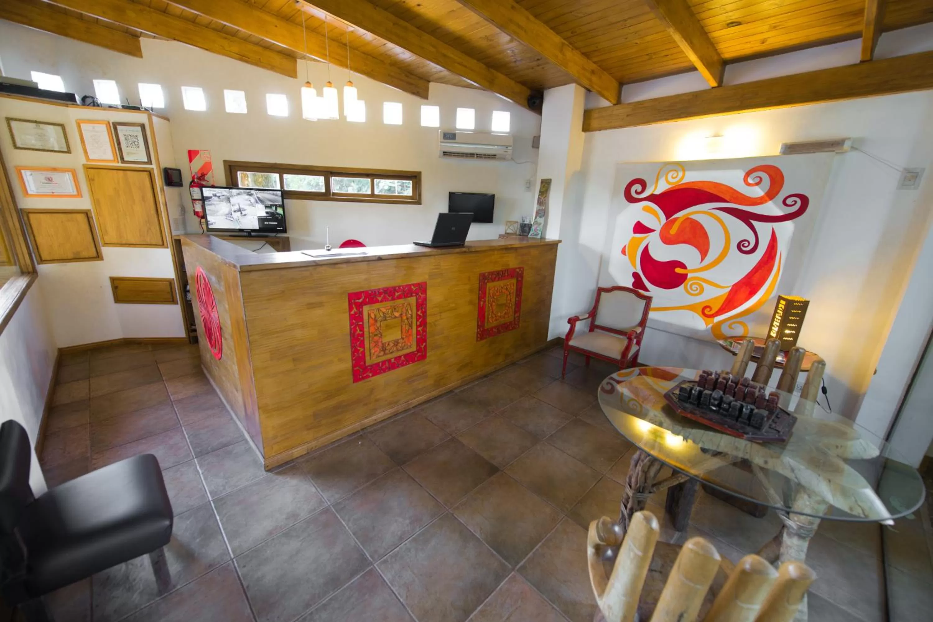 Lobby or reception, Lounge/Bar in Boutique Hotel De La Fonte & Restaurant