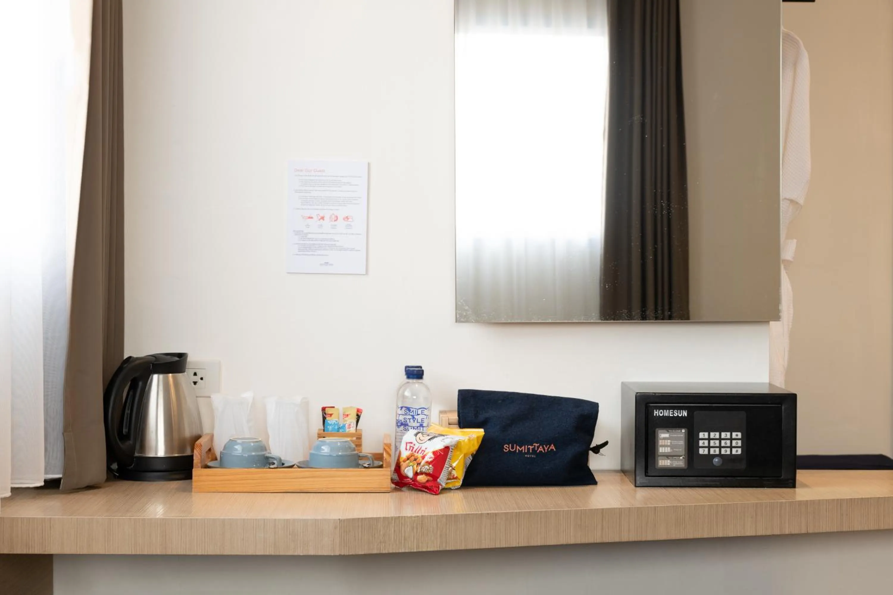 Bedroom in Sumittaya Chiangmai Hotel