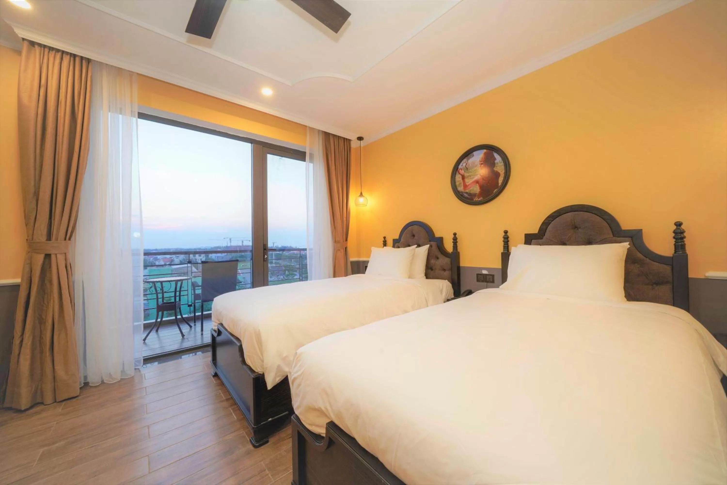 Bed in Athenia Hoi An Boutique Hotel & Spa