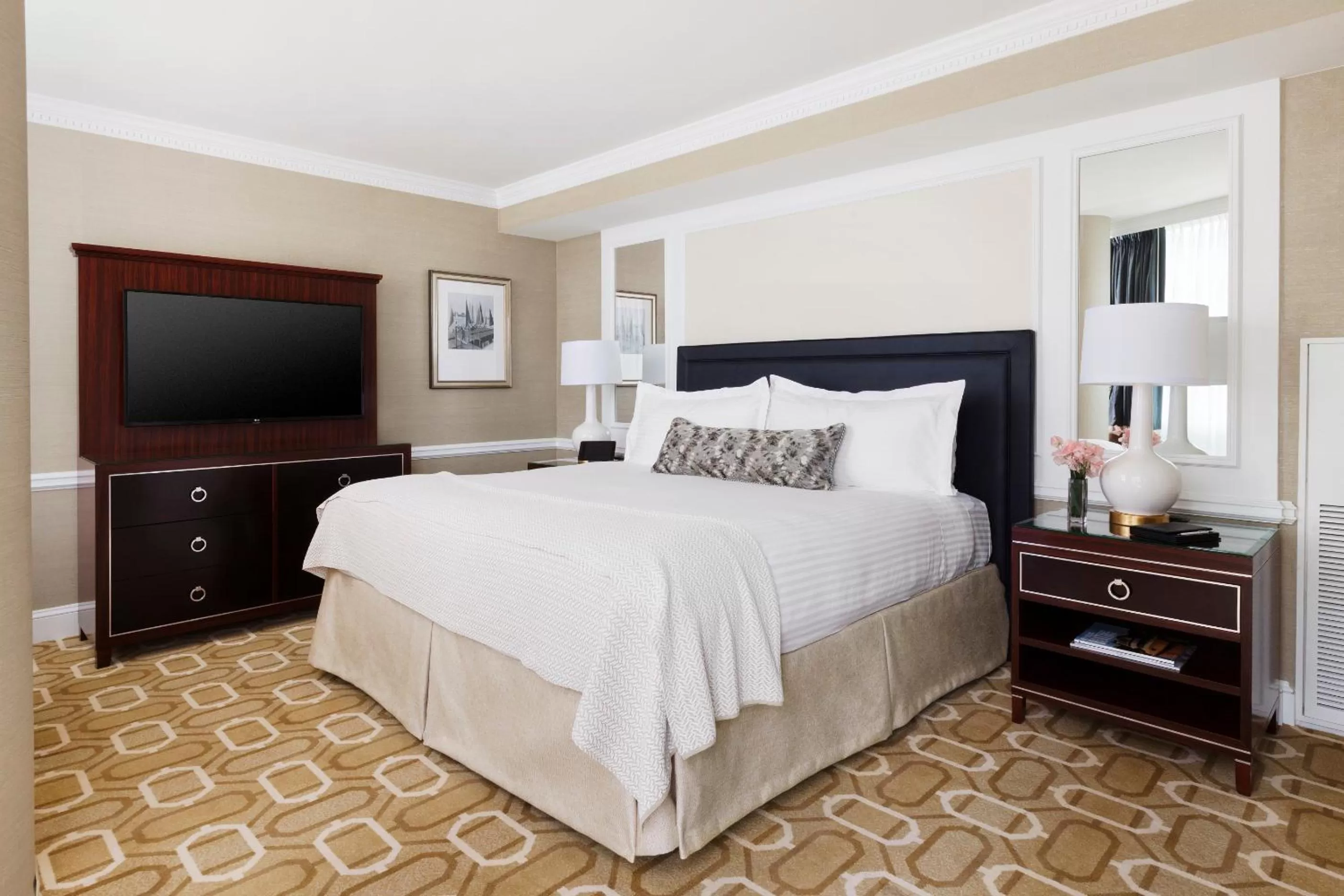 Bed in Boston Harbor Hotel