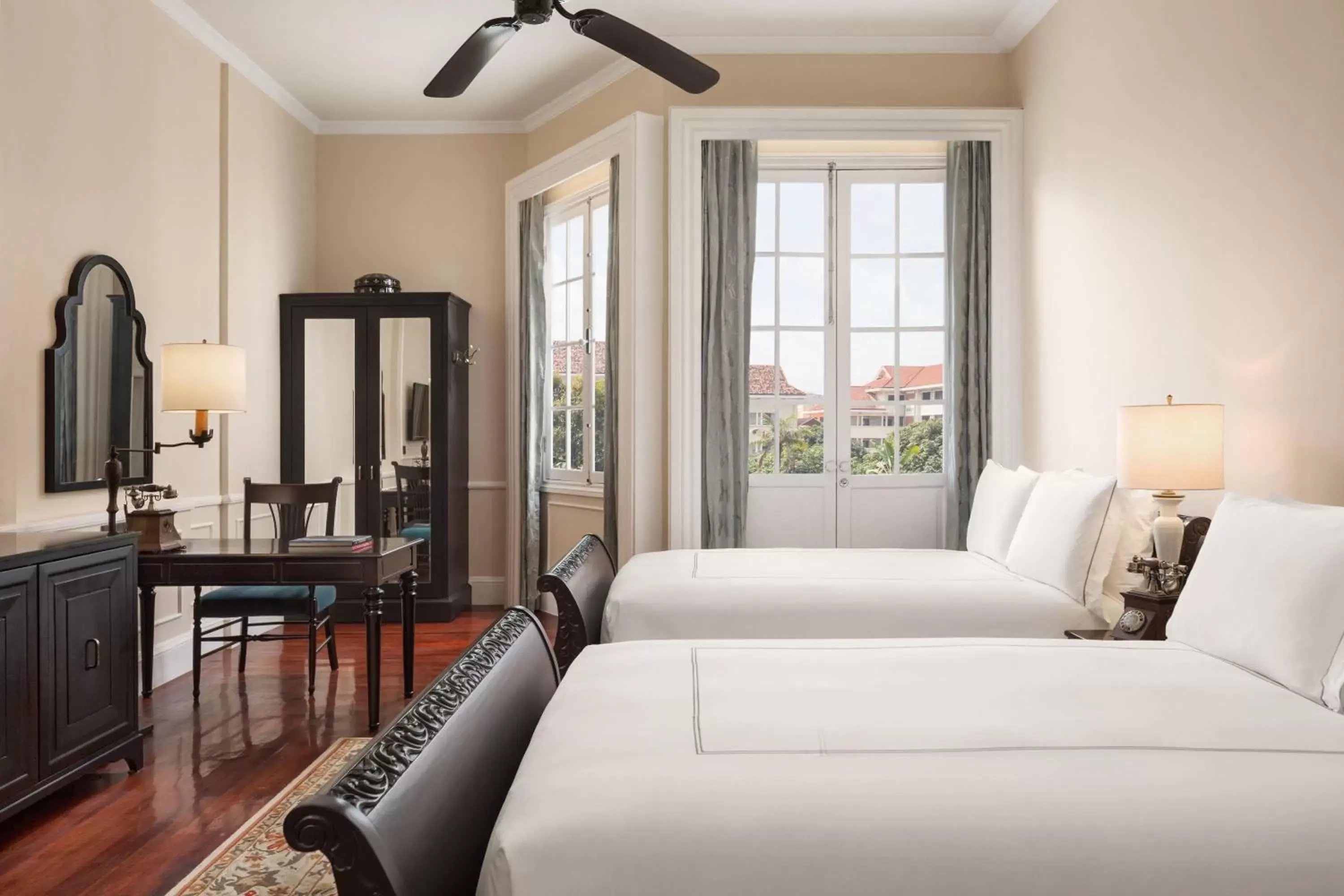 Landmark Suite in Raffles Hotel Le Royal Landmark Suite in Raffles Hotel Le Royal