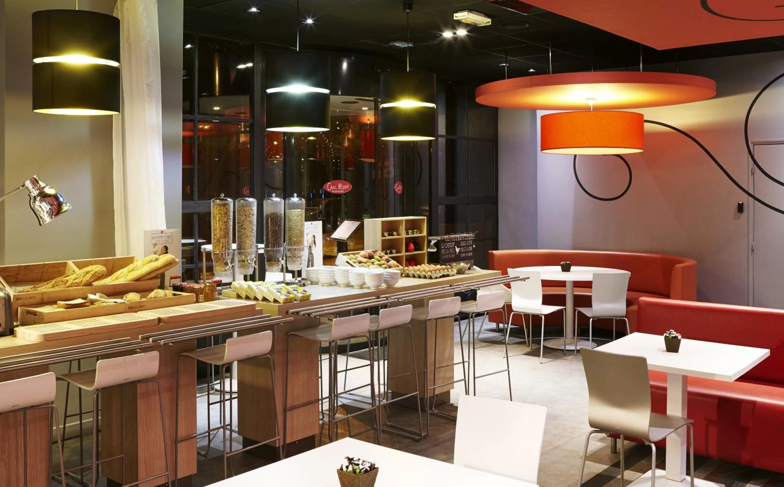 Restaurant/places to eat in ibis Marne La Vallee Champs-sur-Marne
