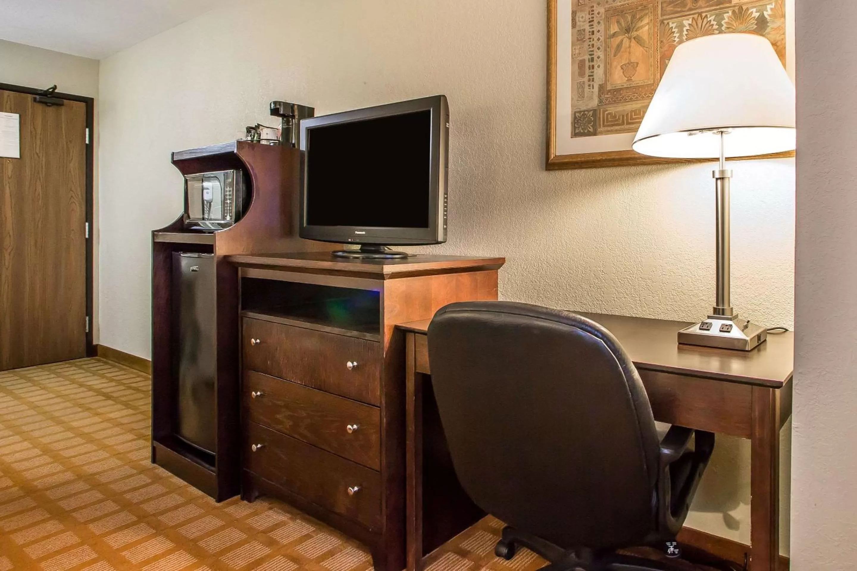 Photo of the whole room in Quality Inn & Suites Marinette