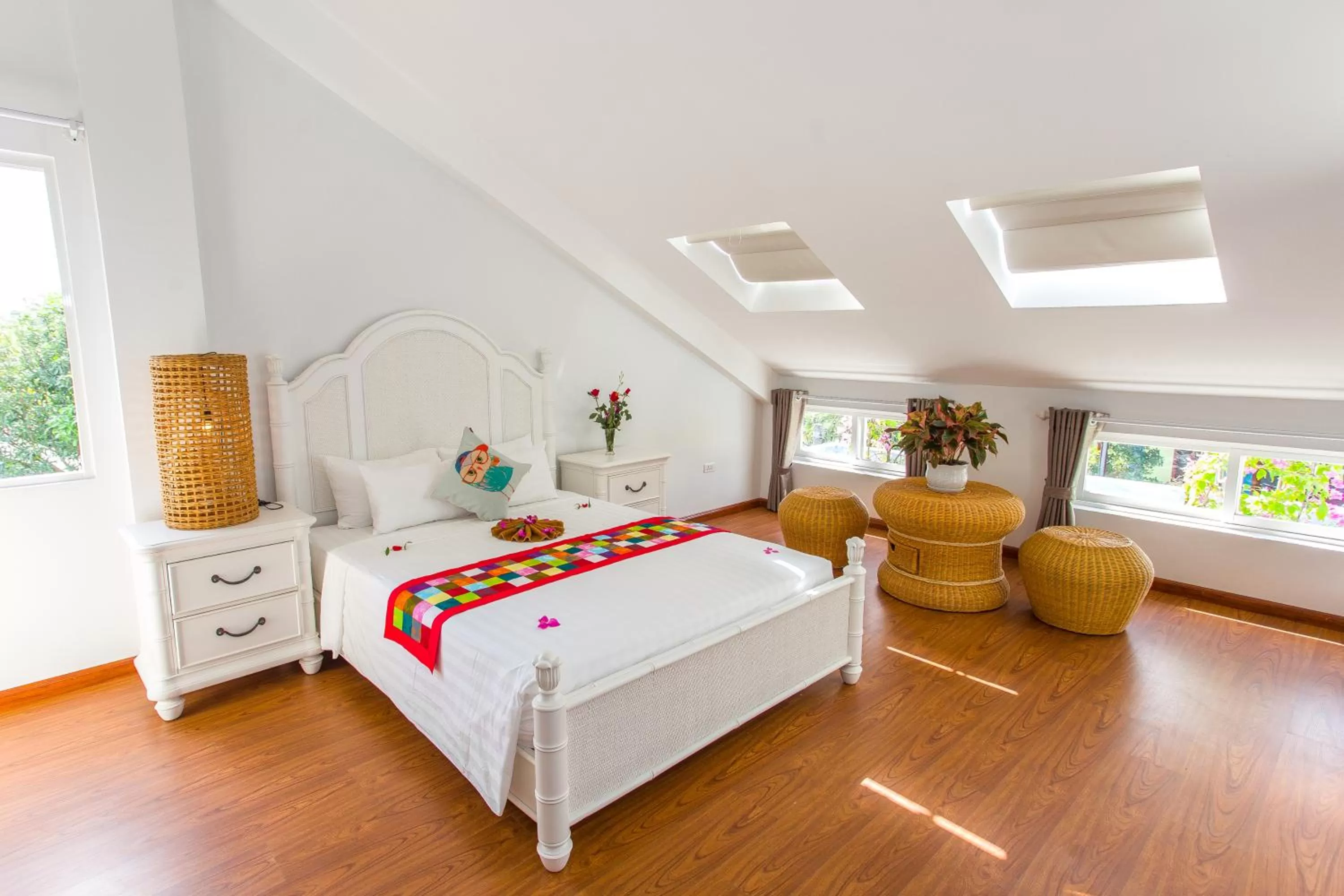 Garden, Bed in Peach House