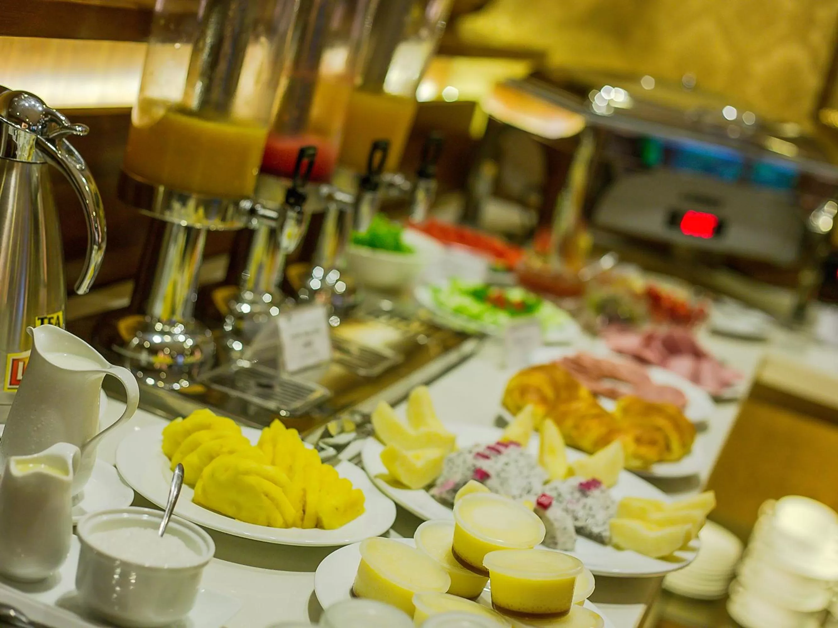 Buffet breakfast in Emerald Boutique Hotel