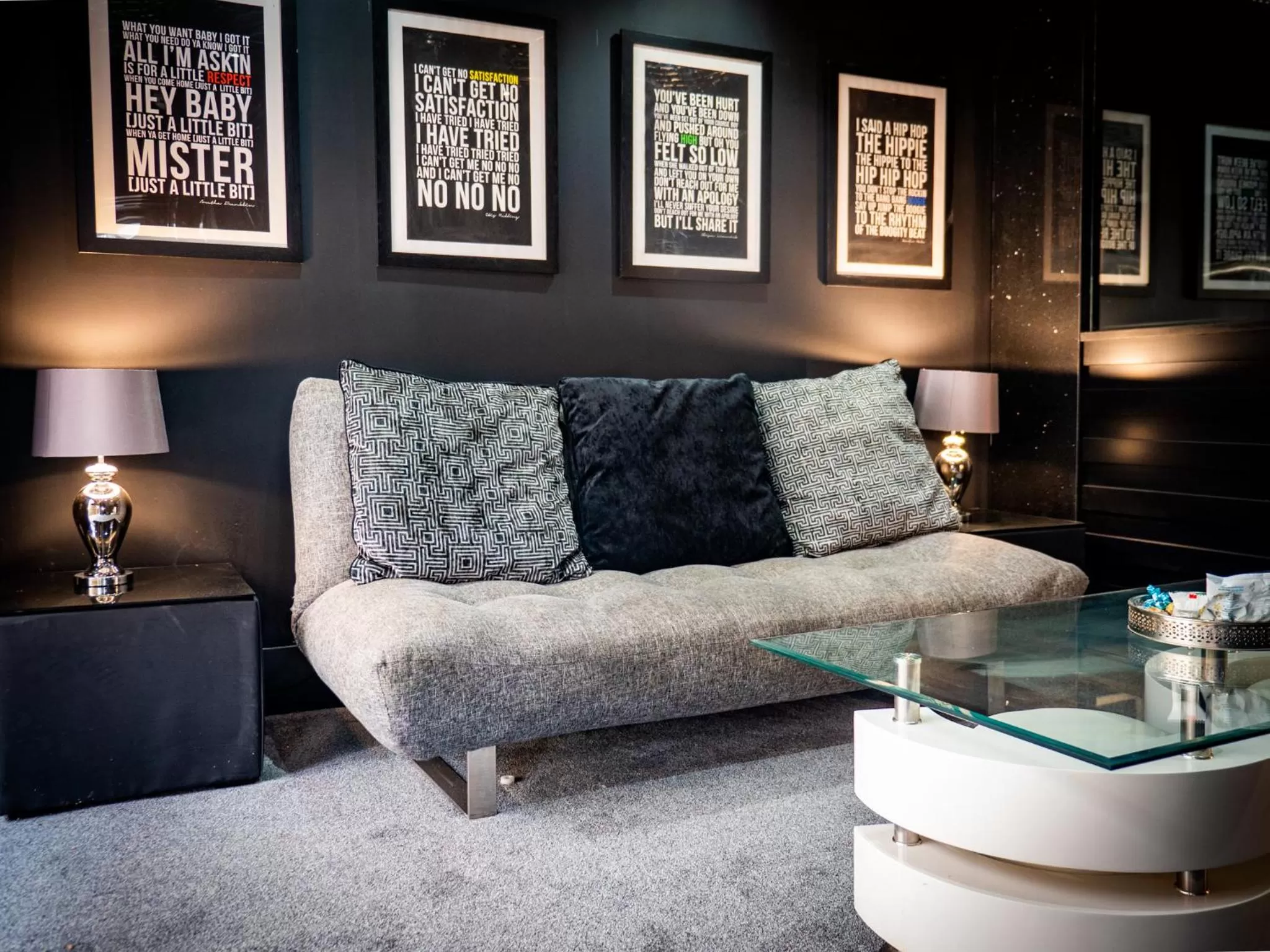 The Sea Lounge Accomodation