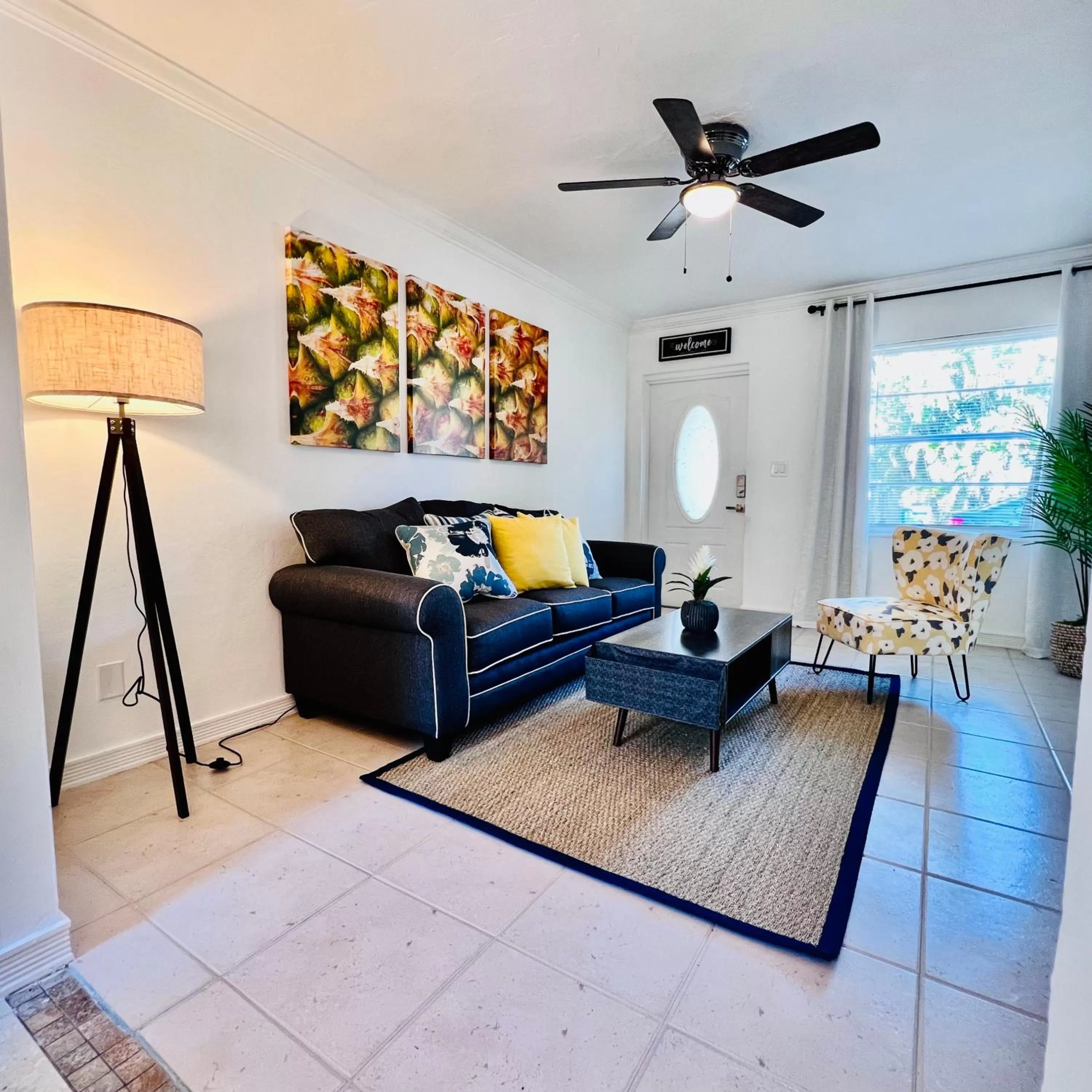 Living room in CocoBay 2BR Condos Near Beach, Galleria Mall, Wilton Manors, Cruise Port