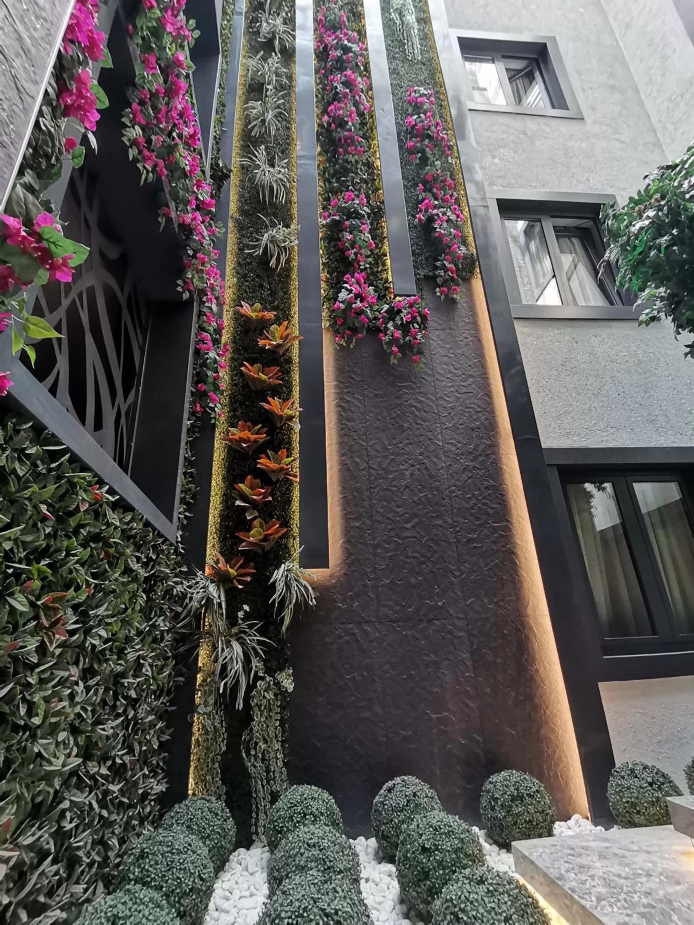 Property building in Golden Royal Hotel