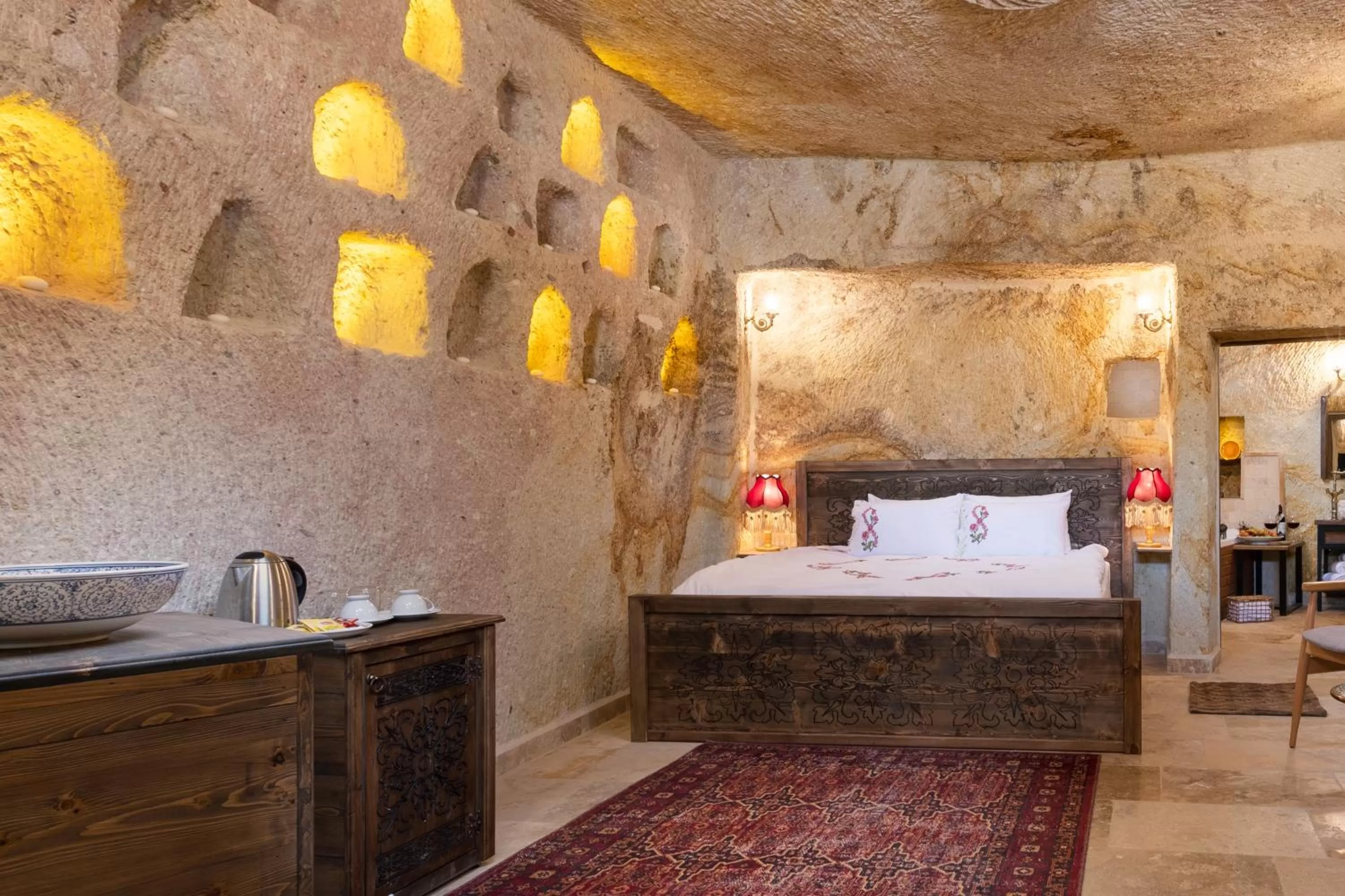 Bedroom, Bed in Kayata Cave Suites Special Class