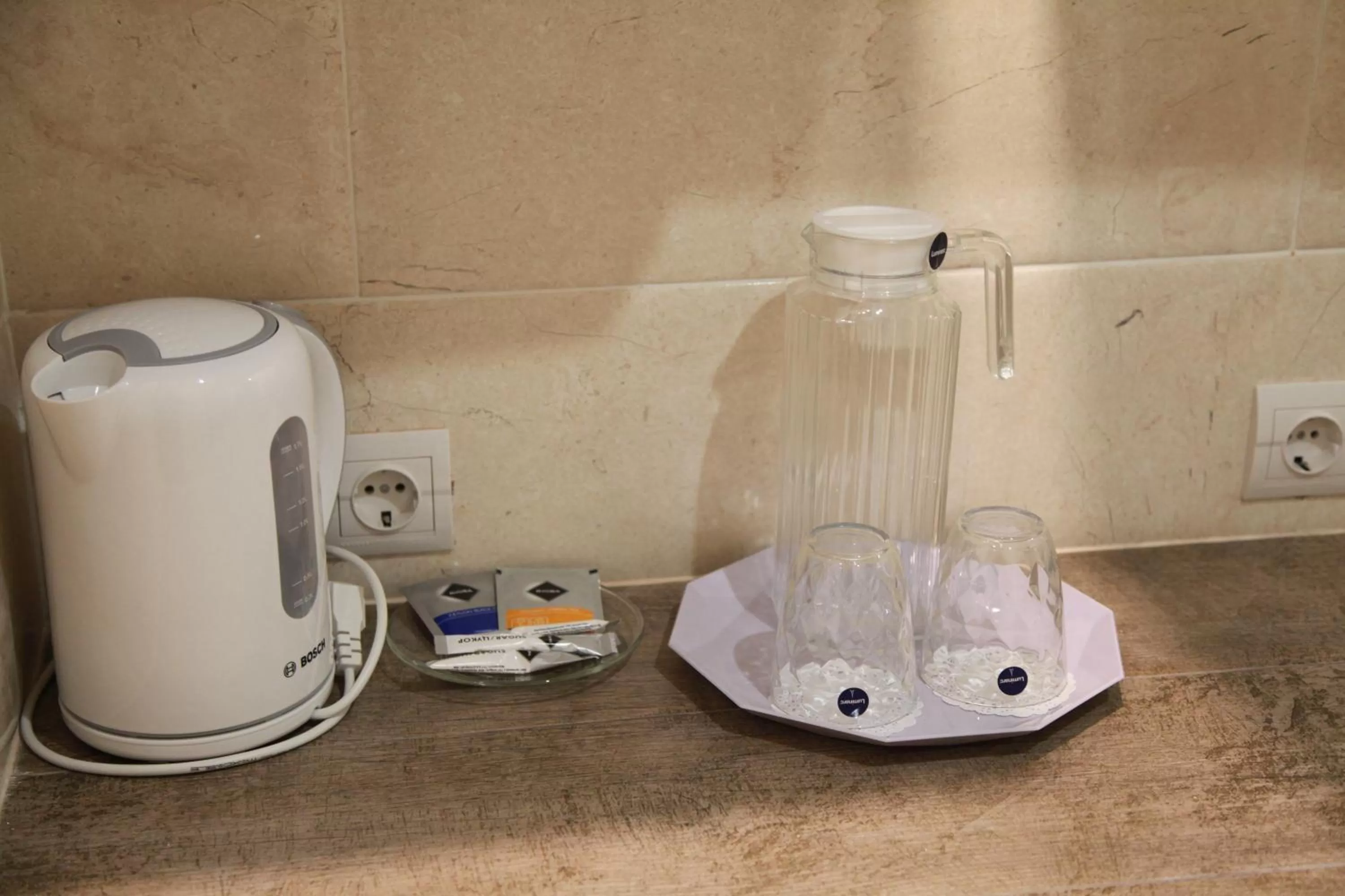 WINE & ROSE BOUTIQUE HOTEL