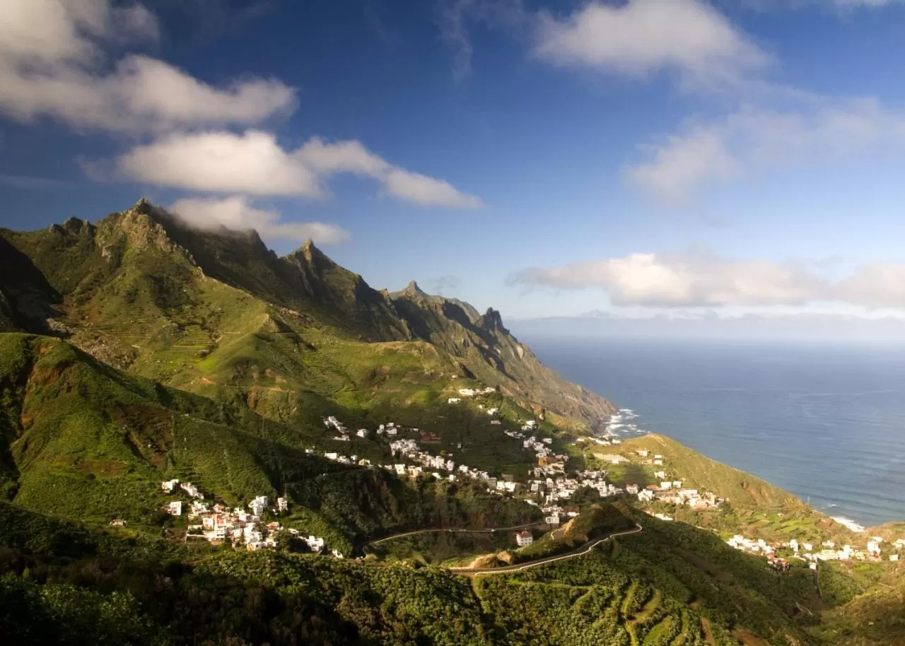 Nearby landmark in FERGUS Puerto de la Cruz