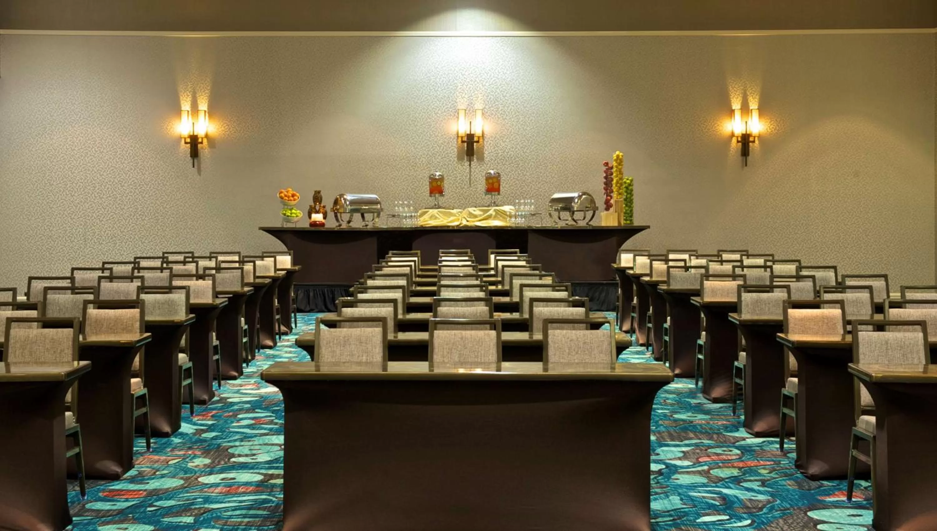 Meeting/conference room in Embassy Suites by Hilton Palm Beach Gardens PGA Boulevard