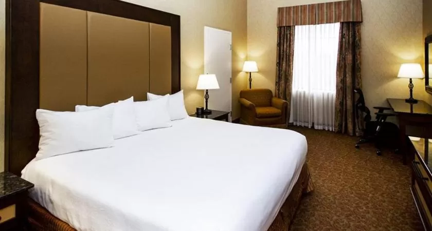 Bedroom, Bed in Heritage Hills Golf Resort & Conference Center