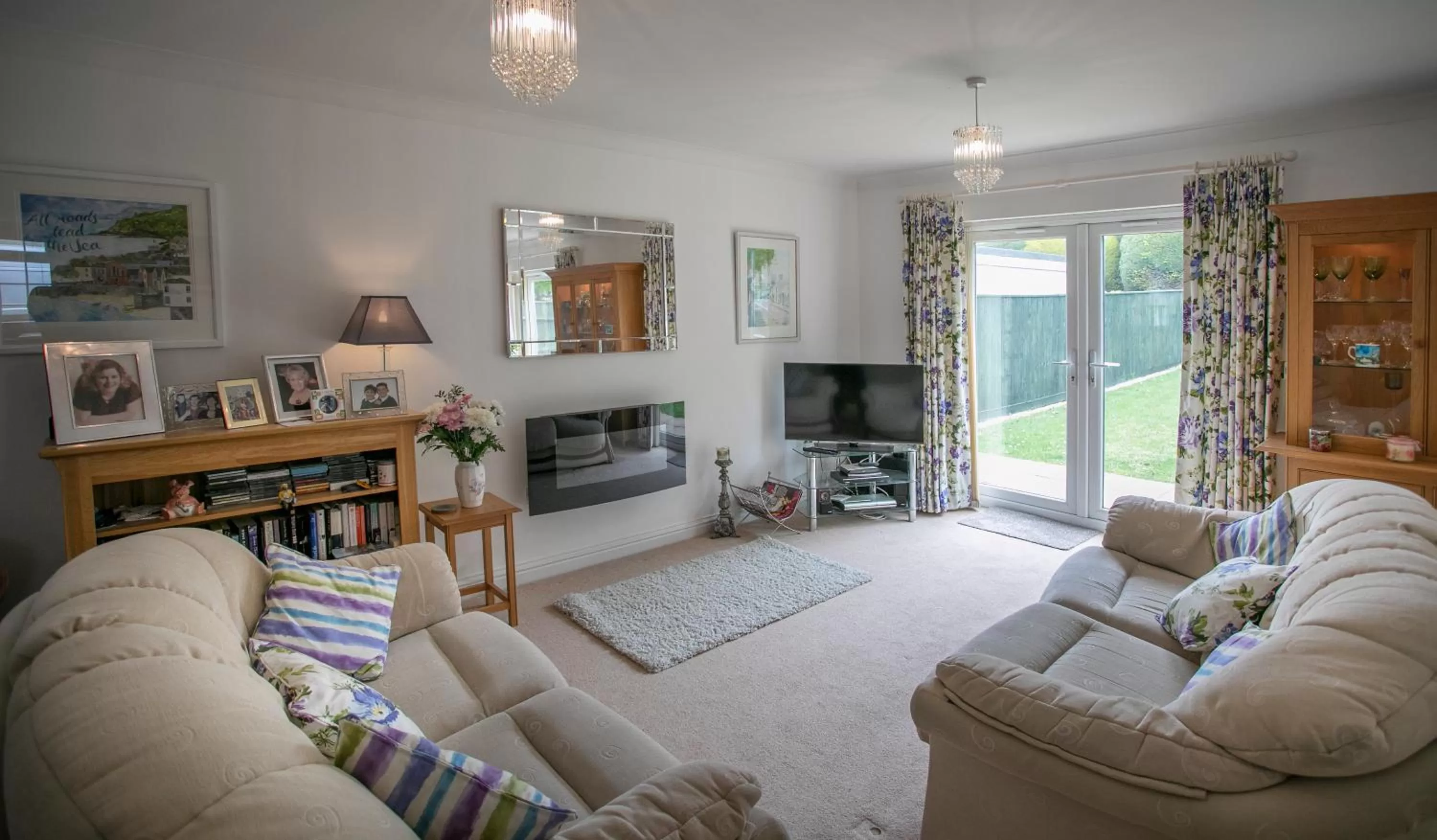 Living room in The Heather's Bed and Breakfast