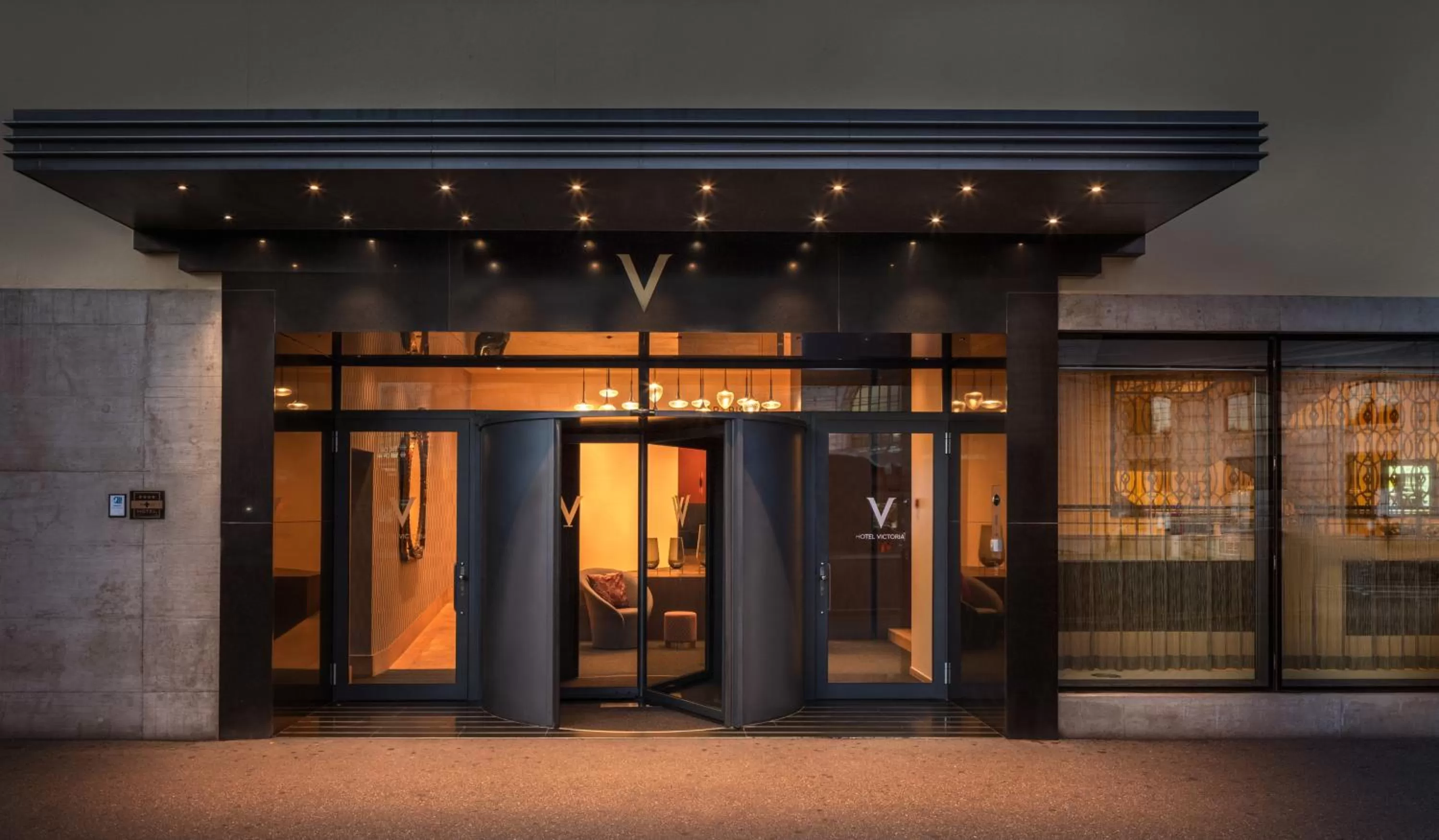 Facade/entrance in Hotel Victoria