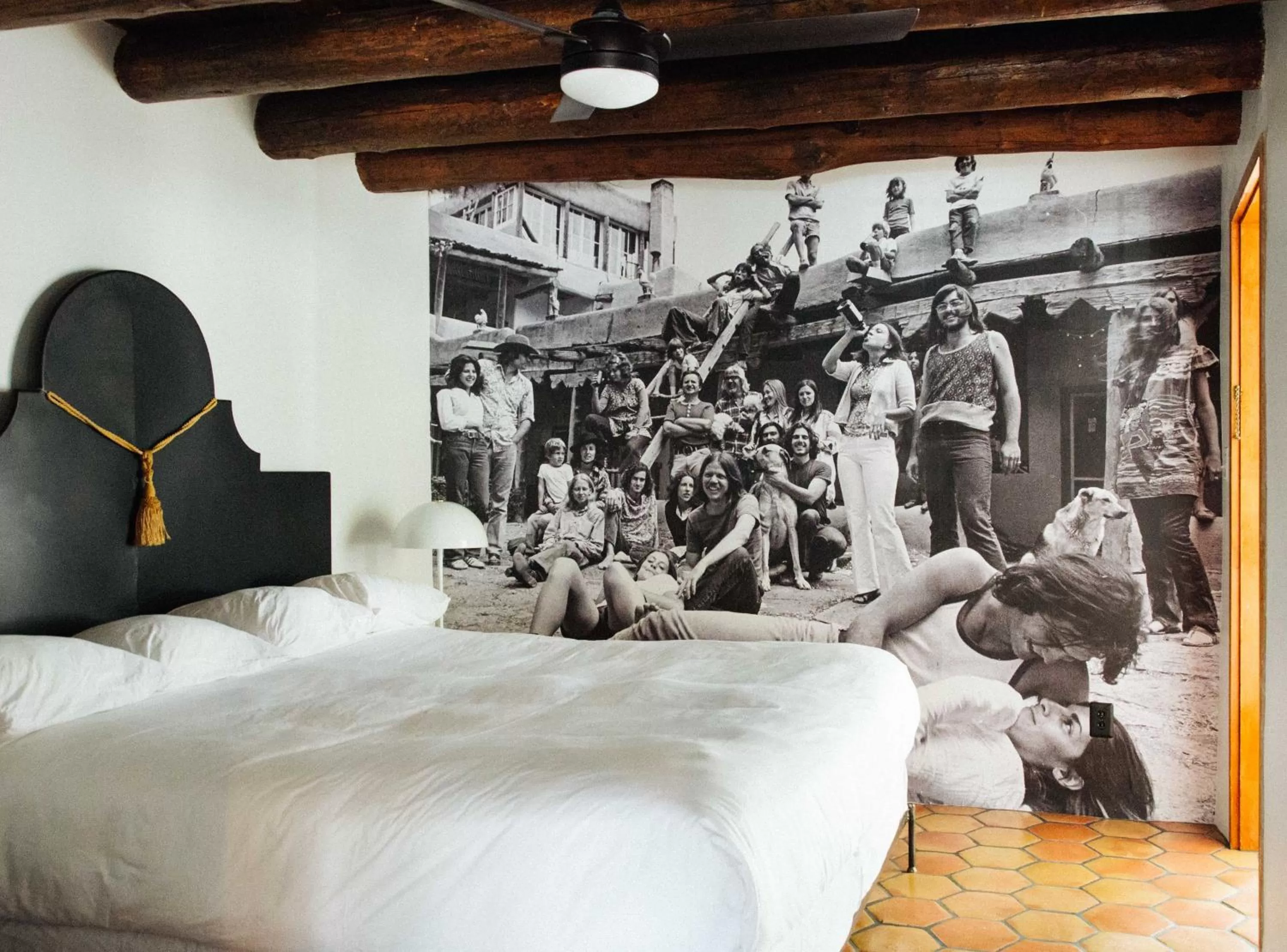 Standard King Room in El Rey Court