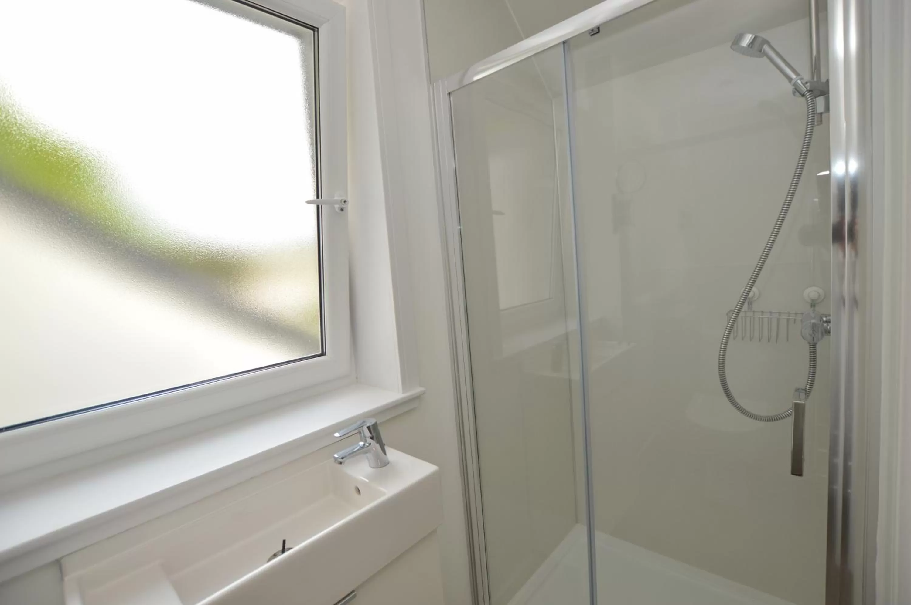 Shower in Fairhaven, Oban Town Centre