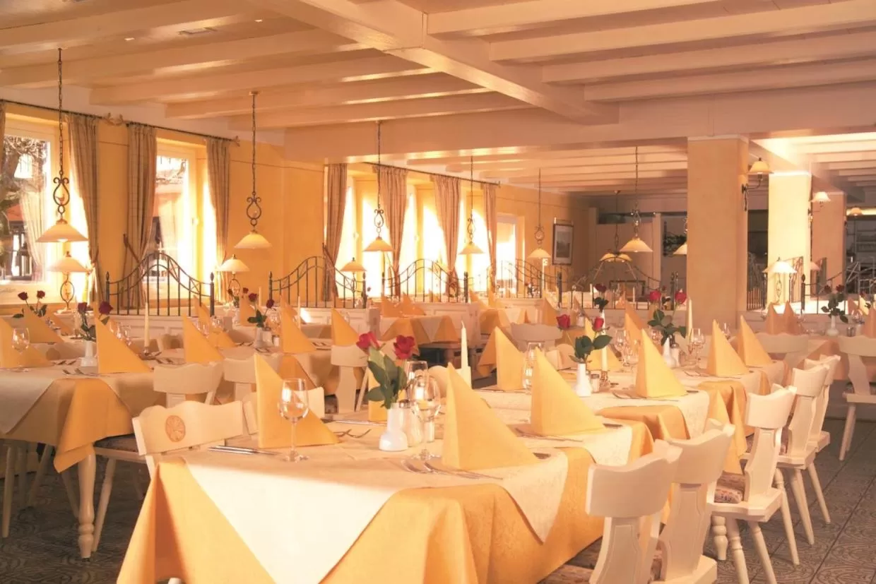 Restaurant/places to eat in Hotel Seeblick & Ferienwohnung